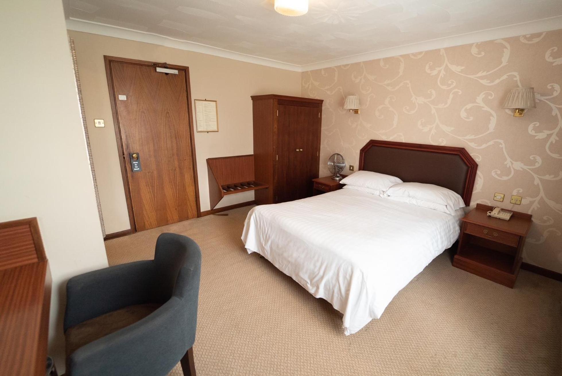 Double Room with Private Bathroom - Photo 5