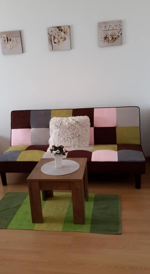 Studio with Sofa Bed - Photo 5