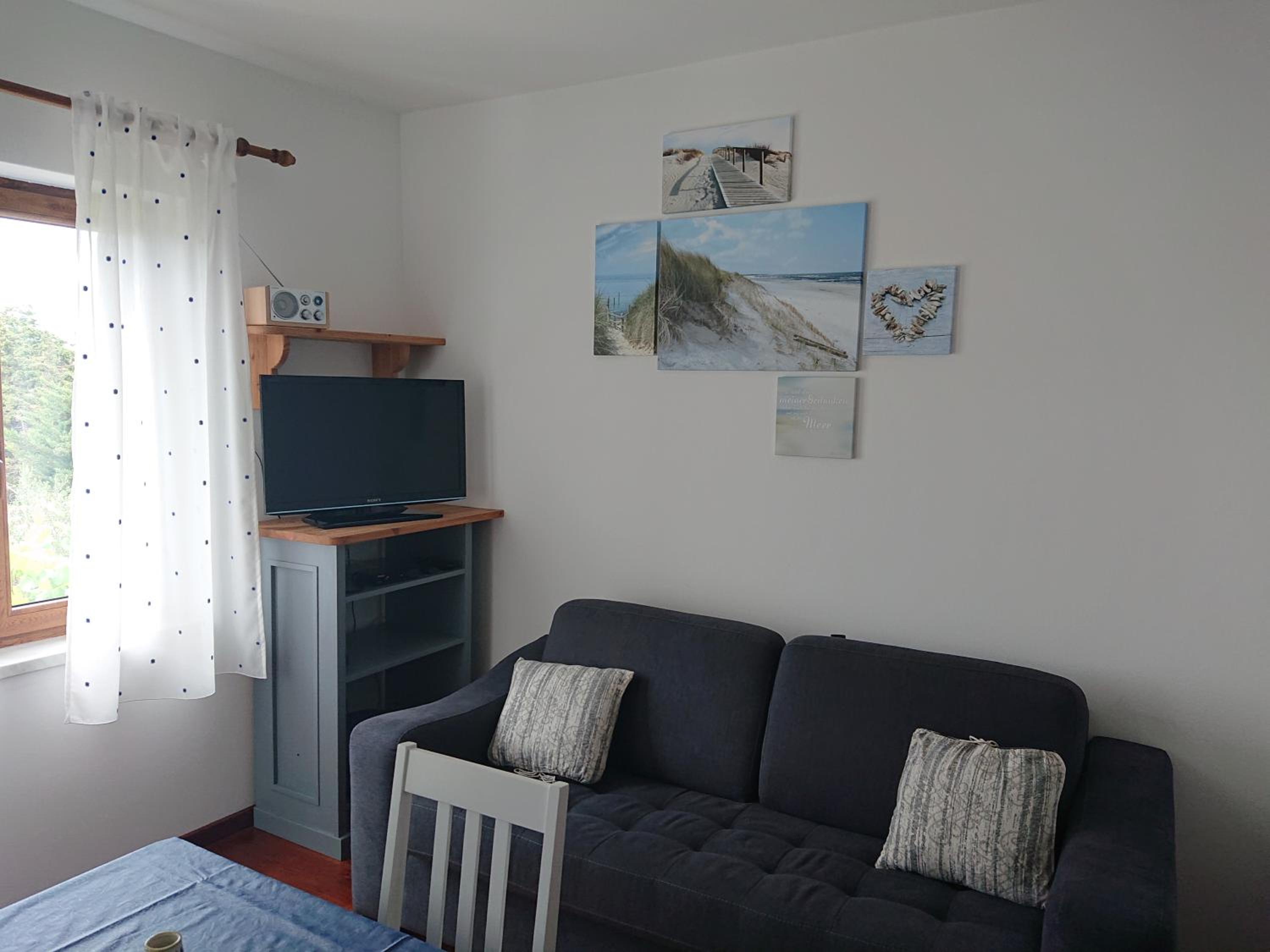 One-Bedroom Apartment with Balcony
