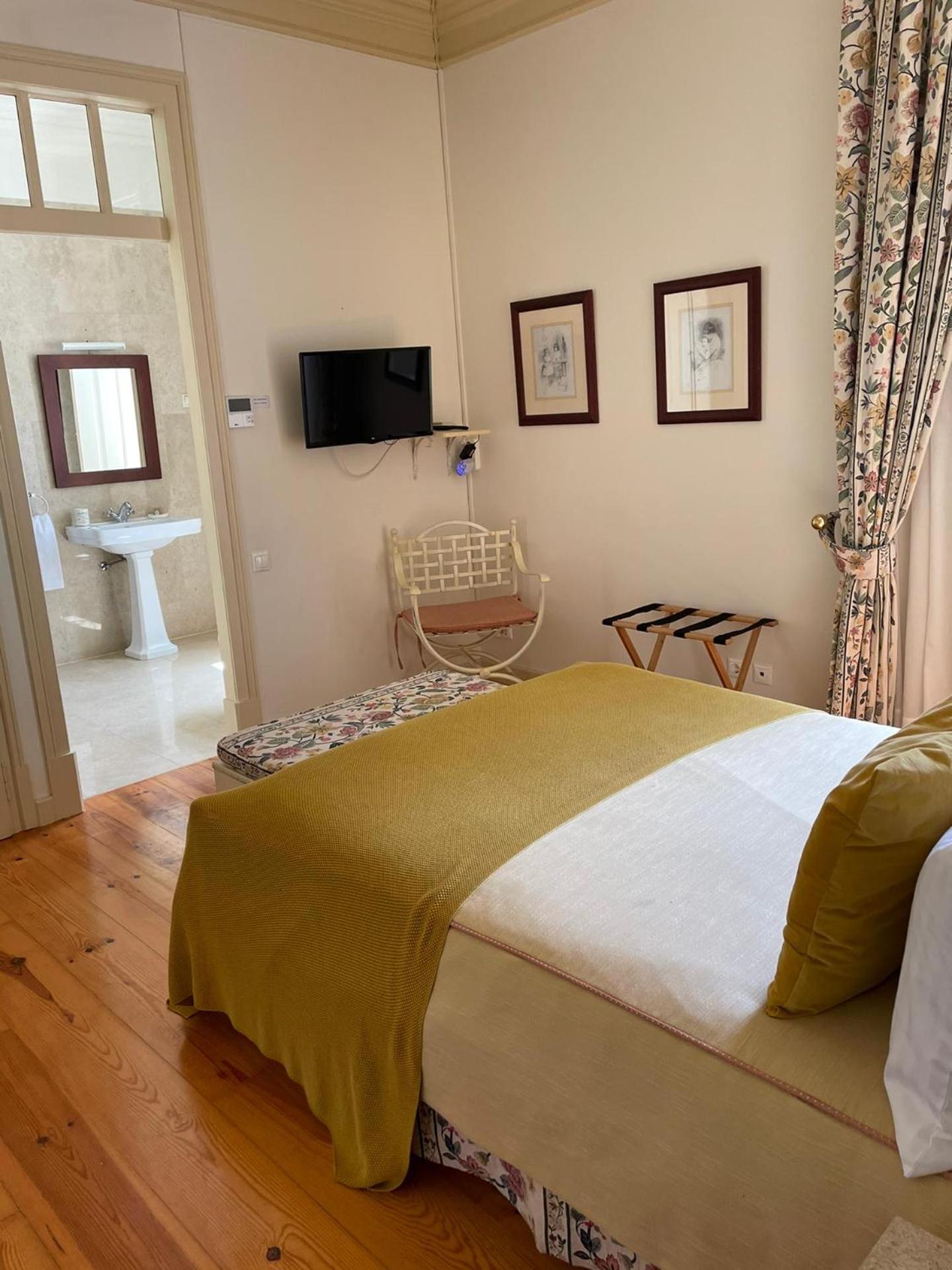 Double Room - Photo 1