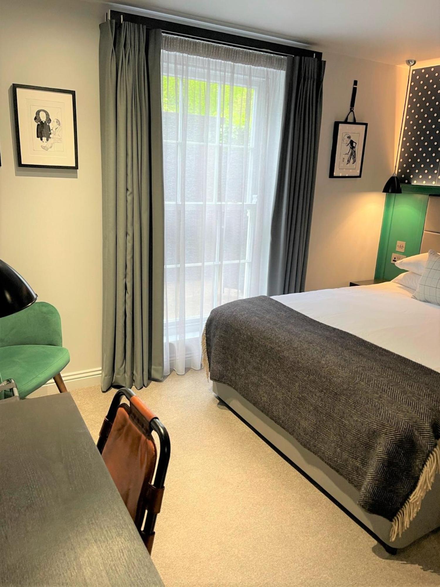 Small Double Room - Photo 4