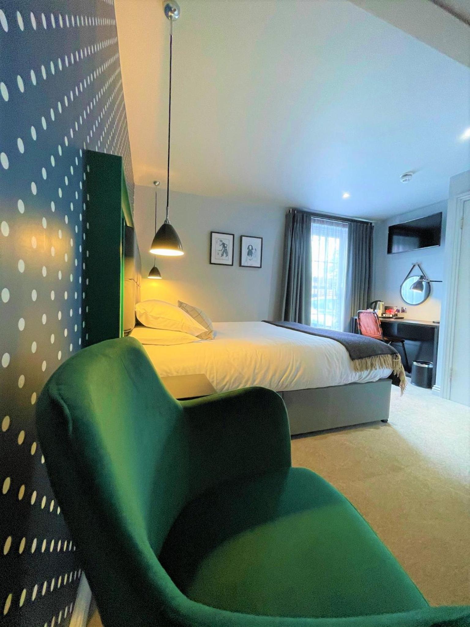 Small Double Room - Photo 1
