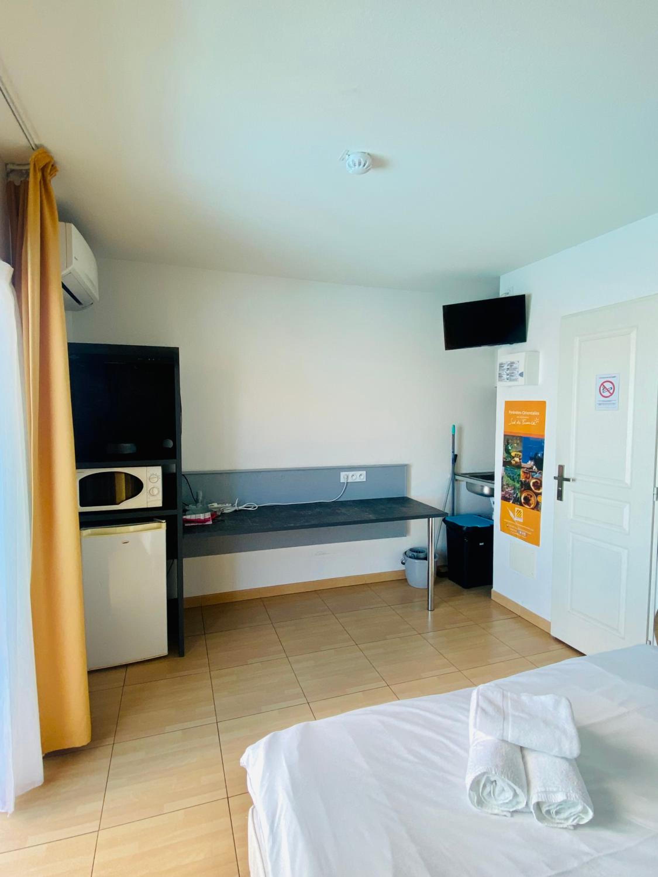 Double Room with Terrace photo 3