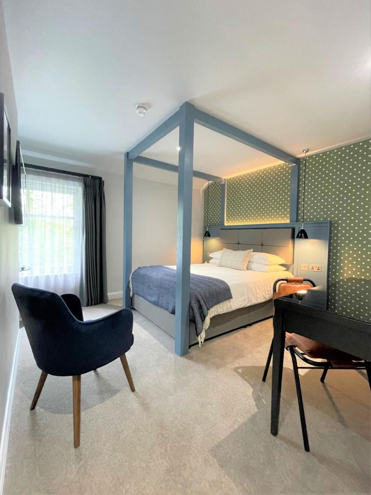 Double Room - Photo 2