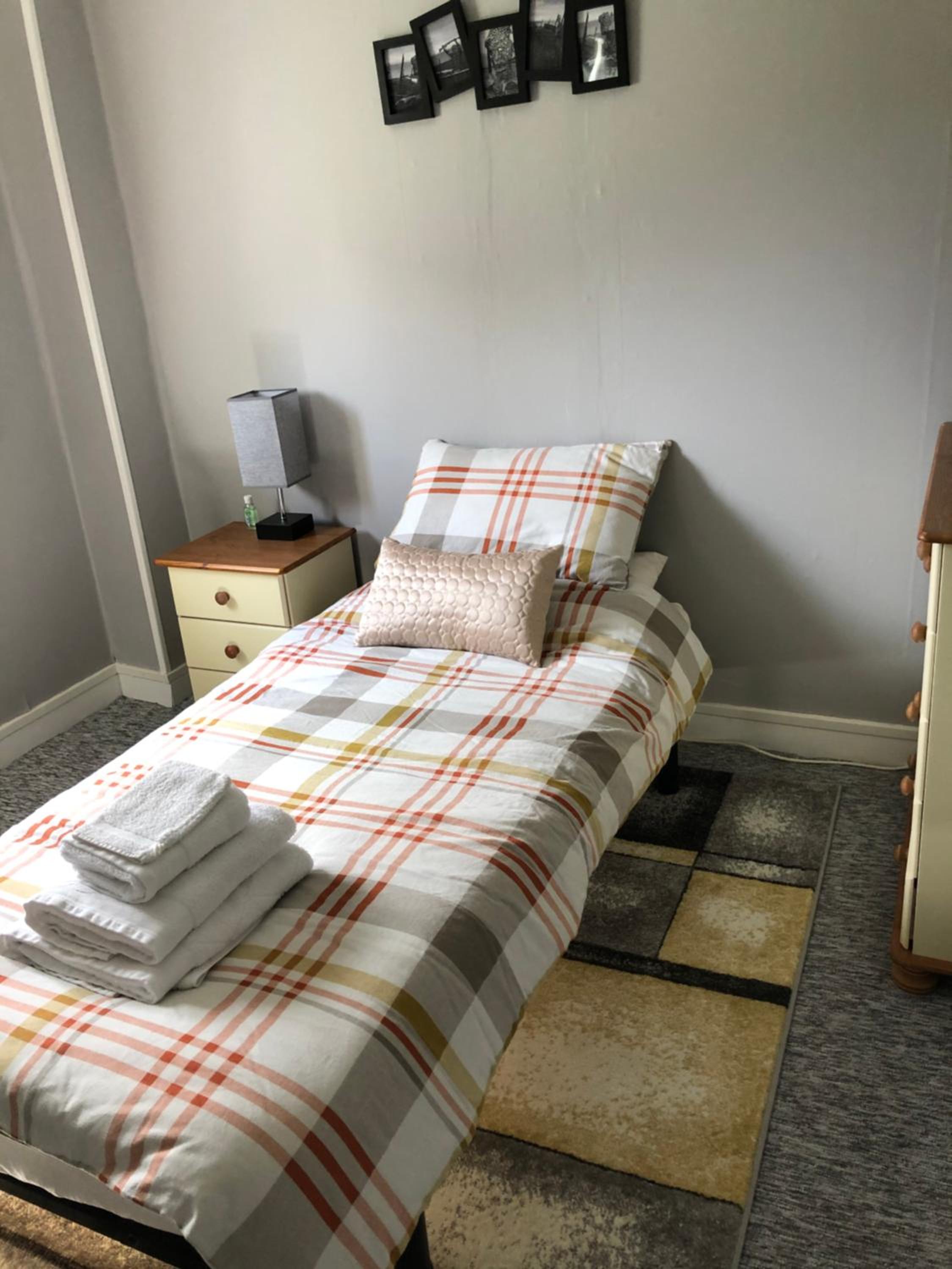 Single Room with Private Bathroom