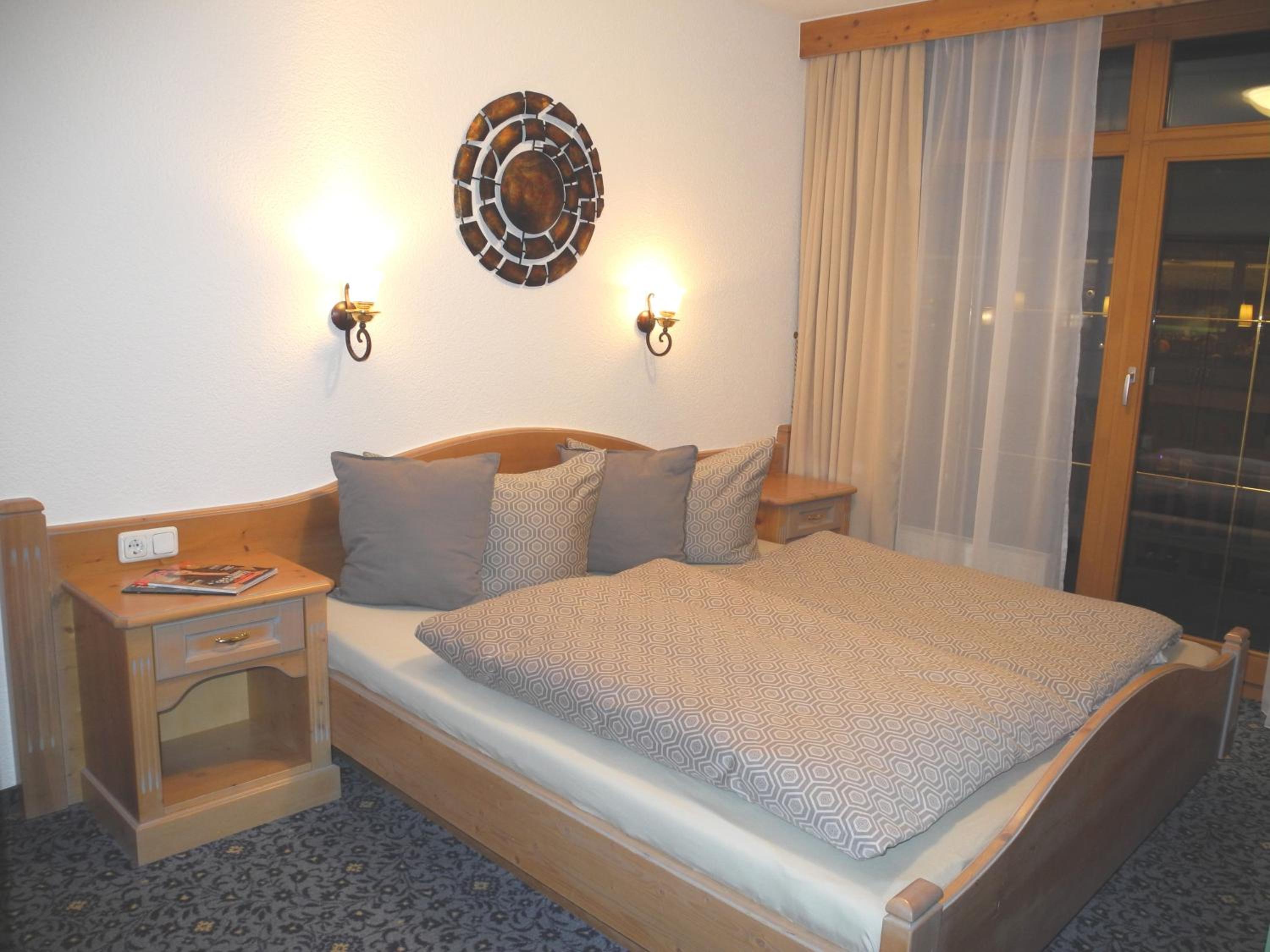 One-Bedroom Apartment photo 3