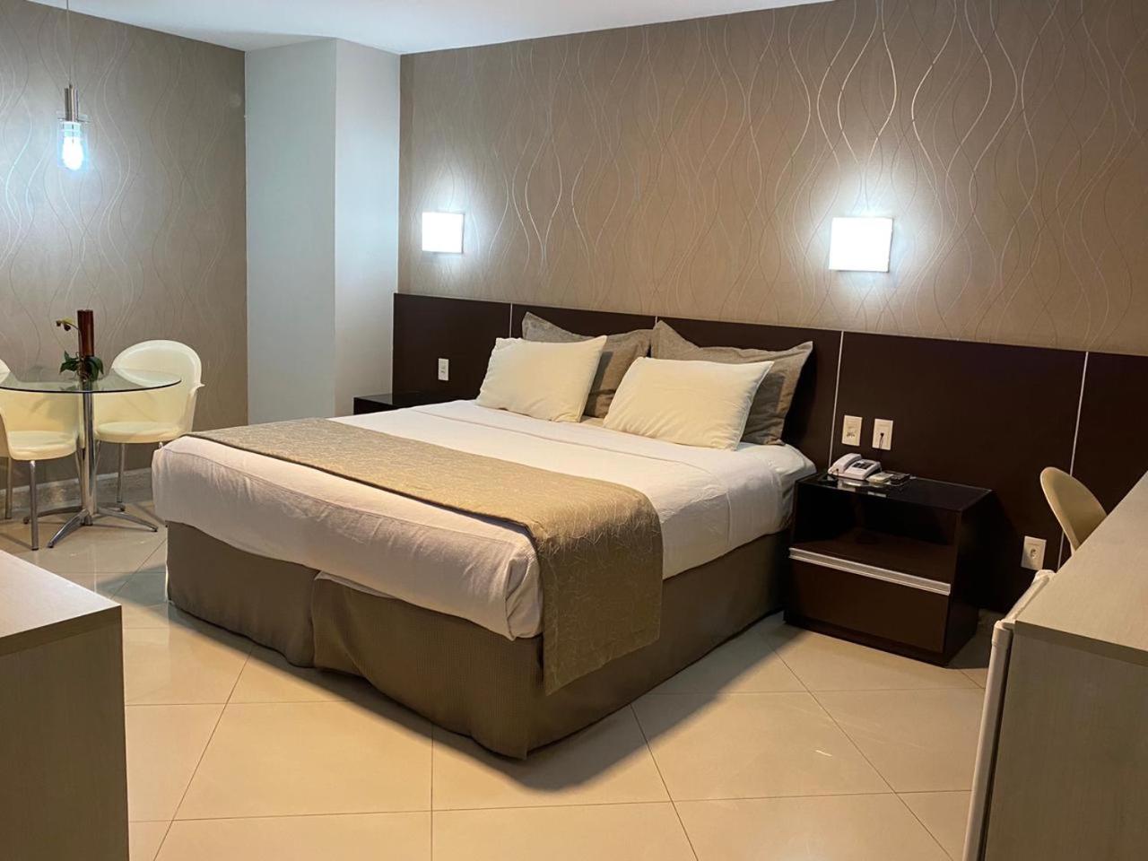 Deluxe Suite with Spa Bath photo 1