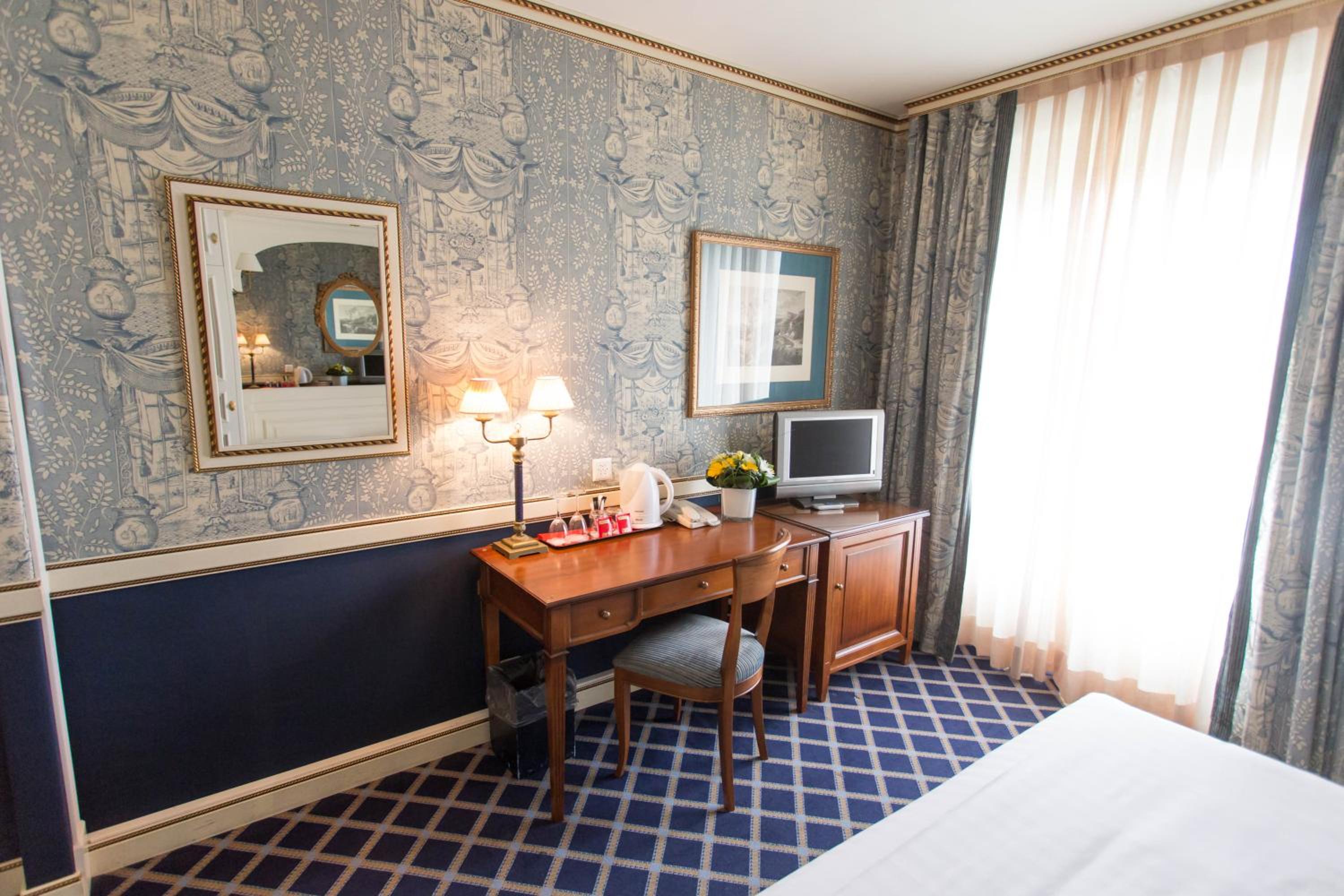 Classic Double Room - Photo 3