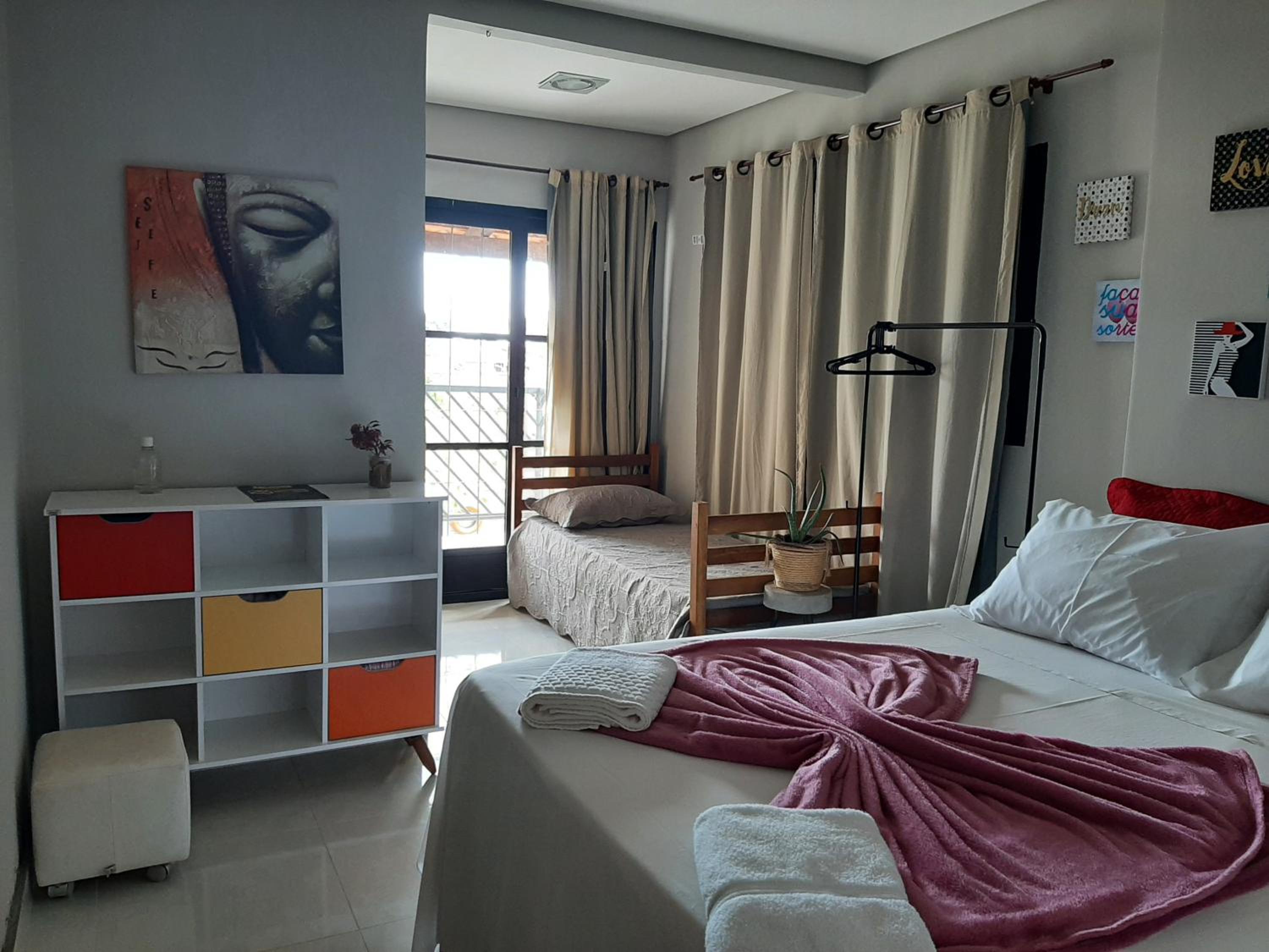 Standard Double Room - Photo 12