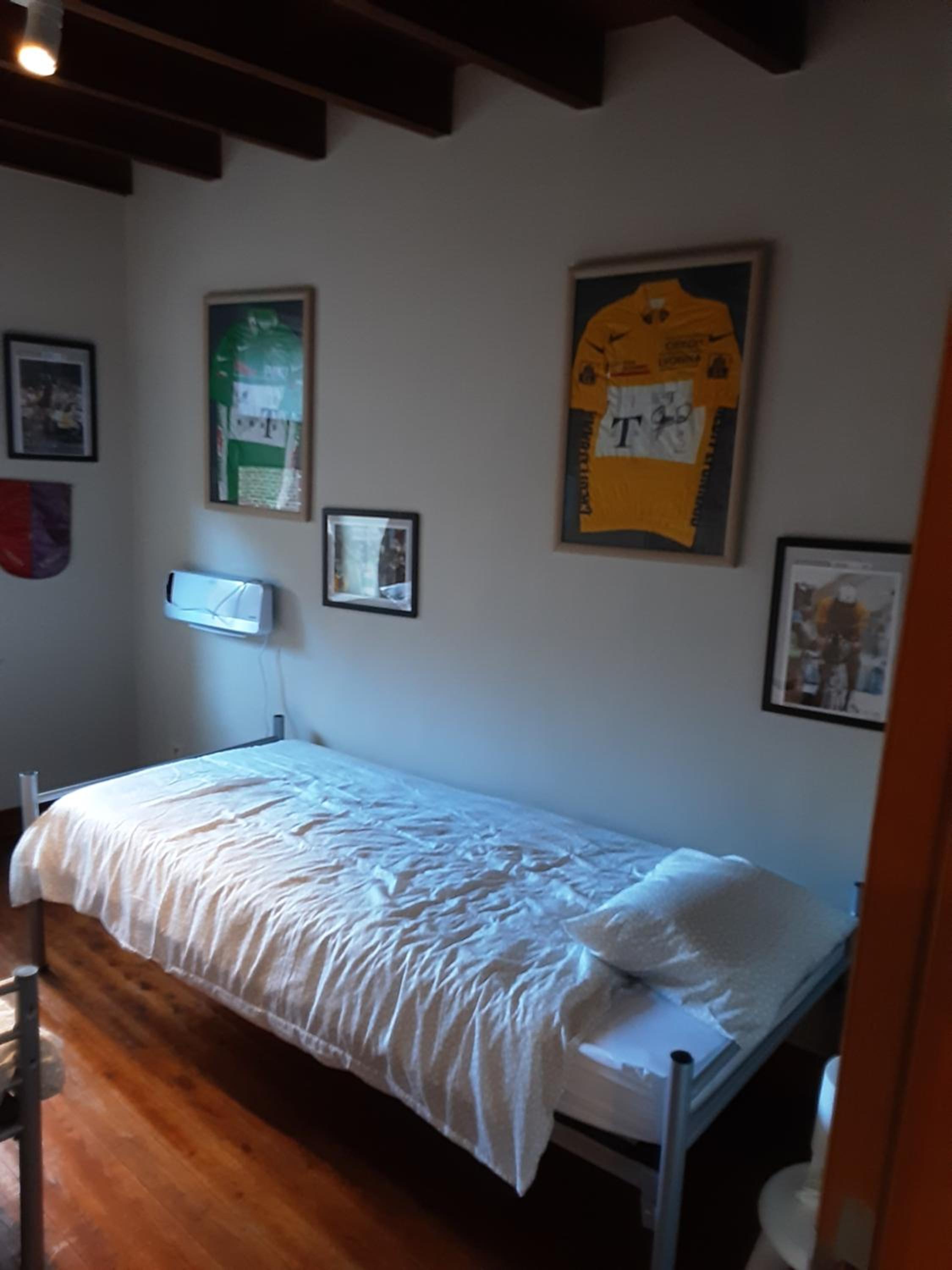Three-Bedroom Apartment - Photo 16