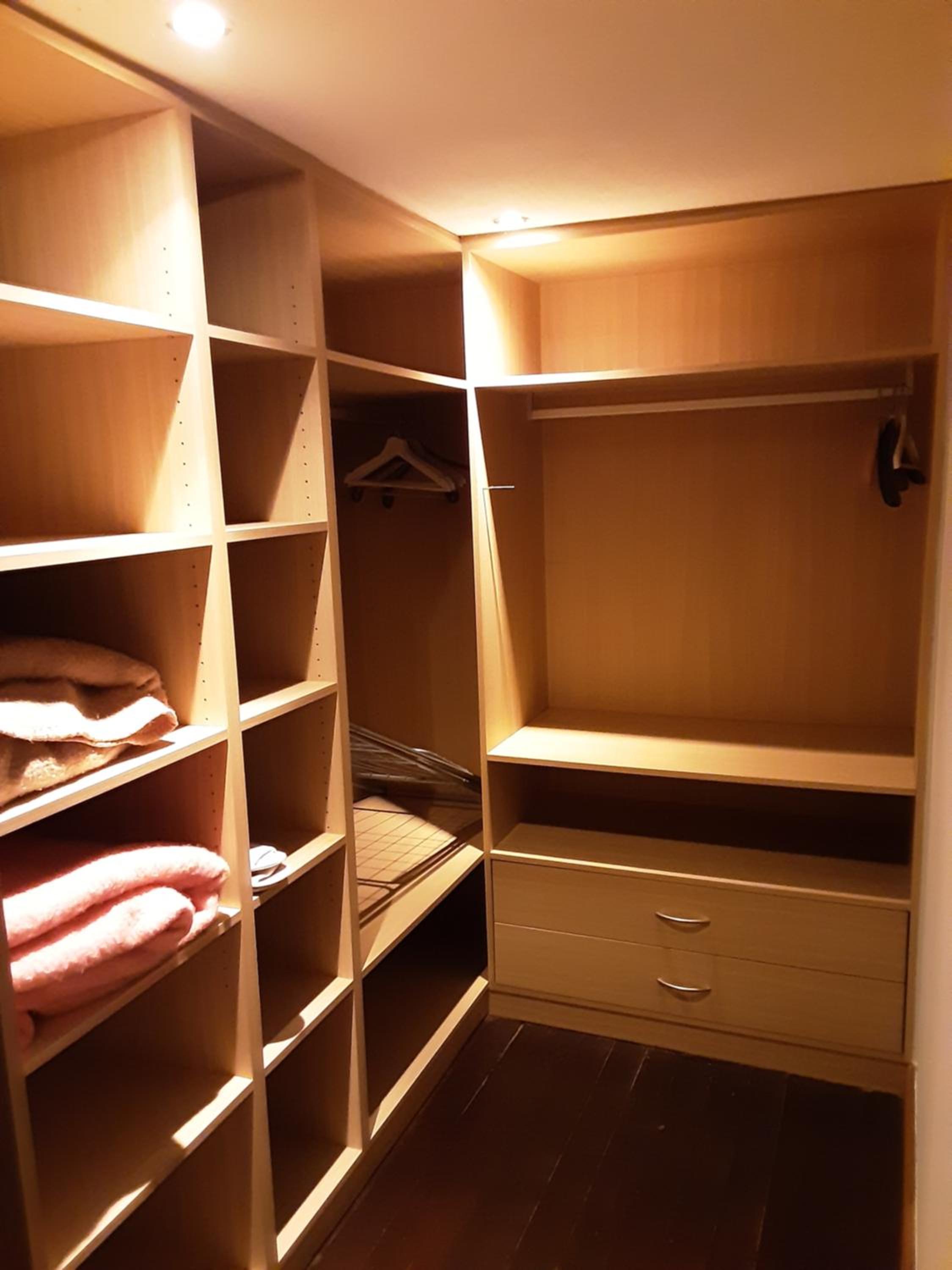 Three-Bedroom Apartment - Photo 24