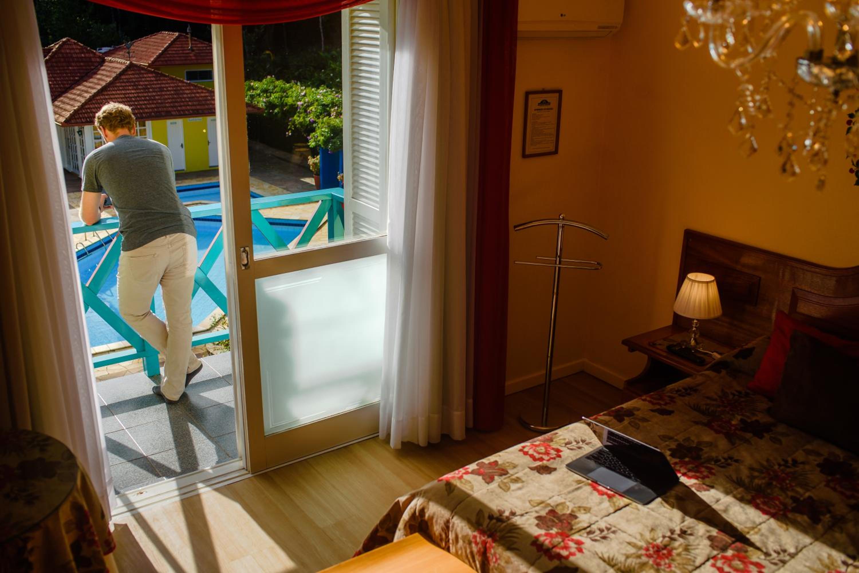 Deluxe Double Room with Balcony photo 3