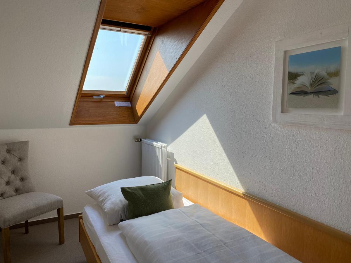 Family Room with Balcony photo 1