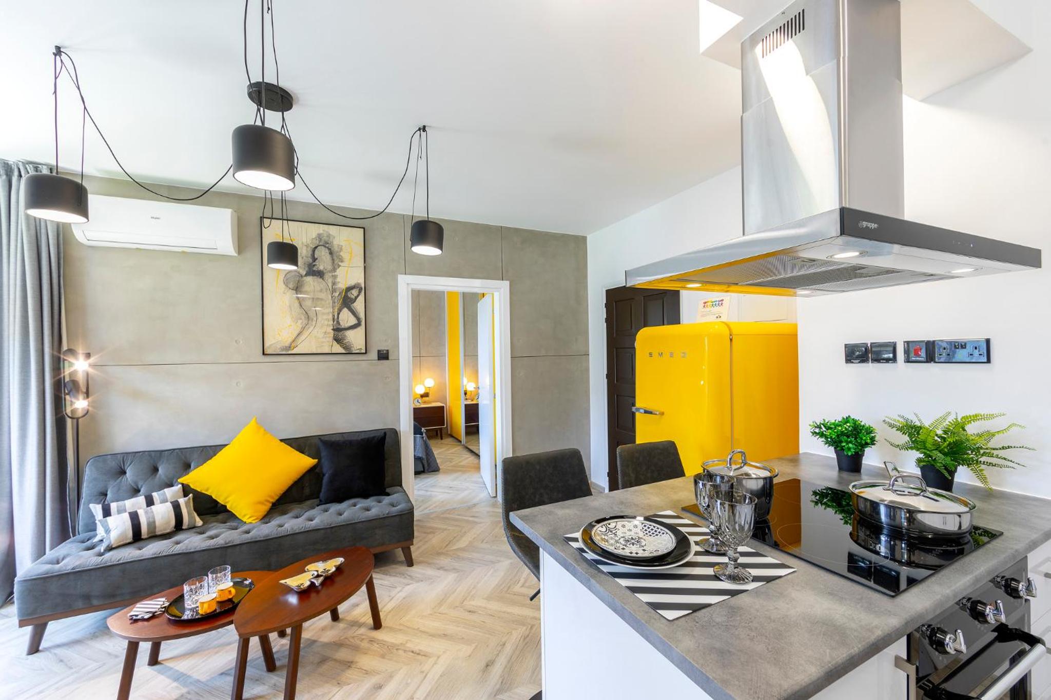 Urban Chic One Bedroom Apartment D222 - Photo 19