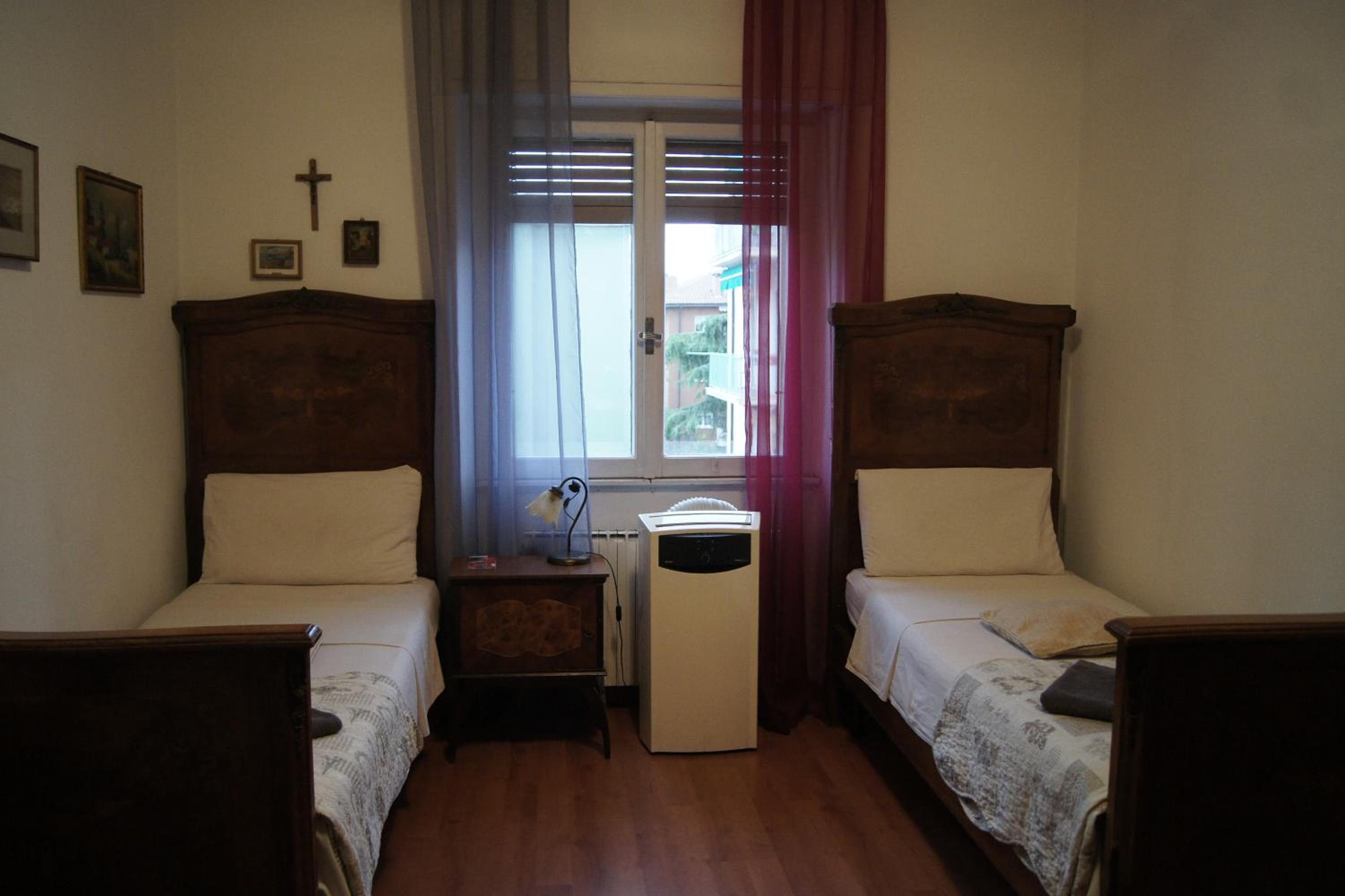 Double or Twin Room with Shared Bathroom