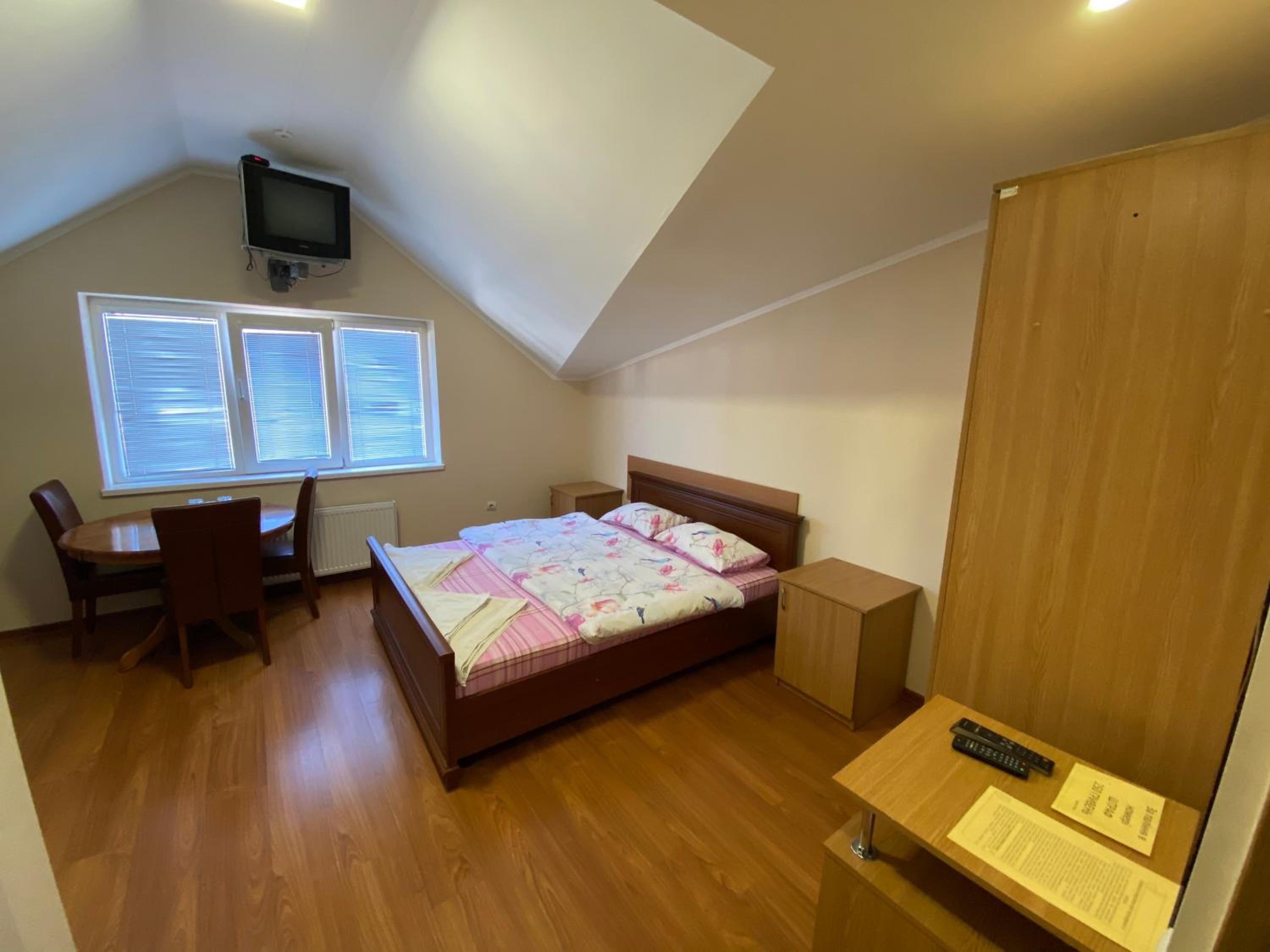 Triple Room photo 2