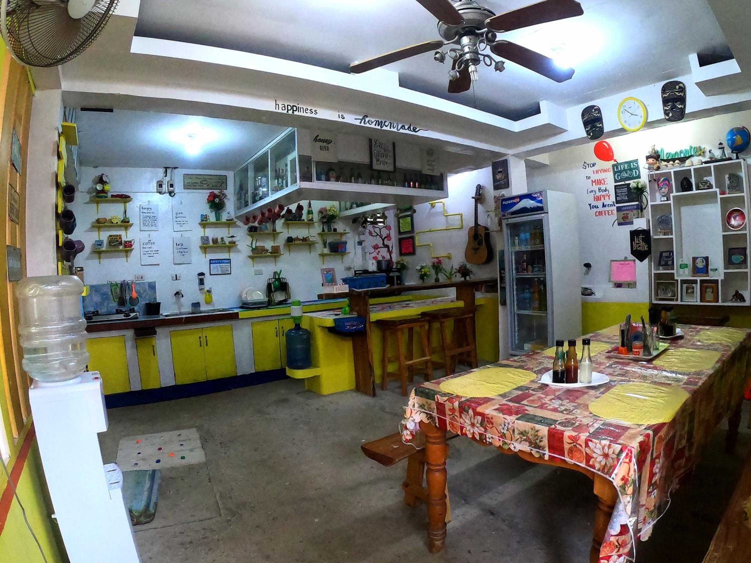 Standard Double Room with Fan - Photo 1