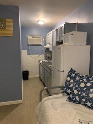 Apartment - Photo 8