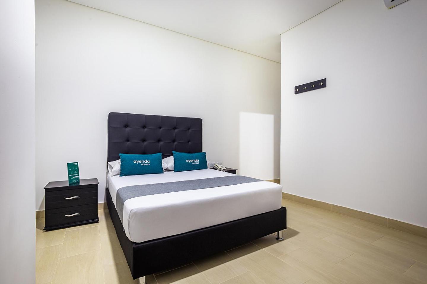Standard Double Room photo 2