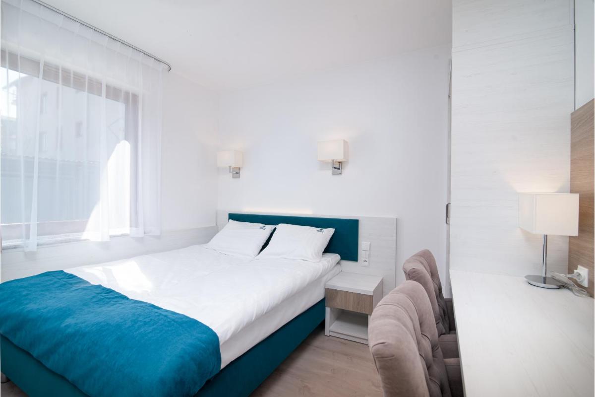 Double Room with Terrace photo 3
