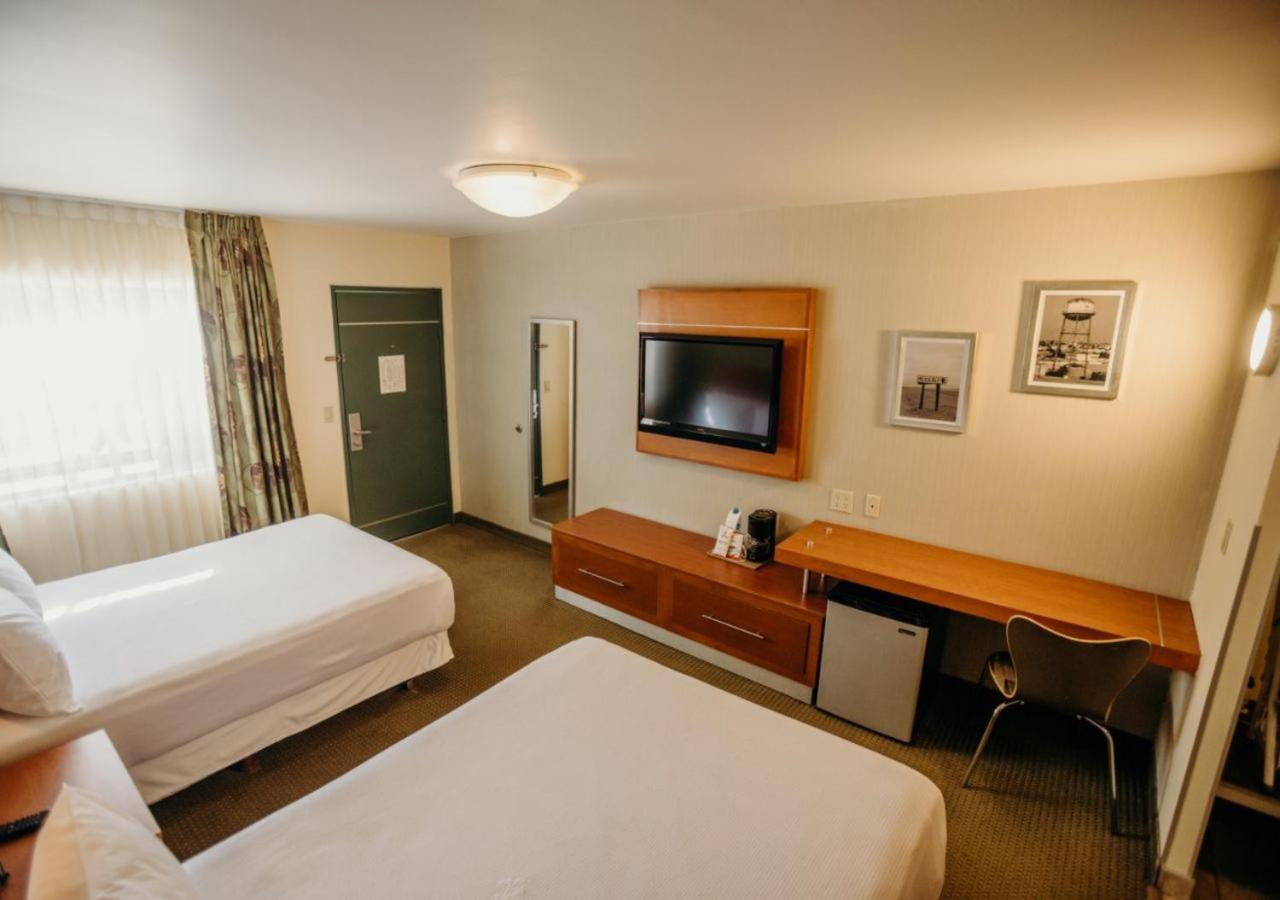 Deluxe Double Room - Photo 1