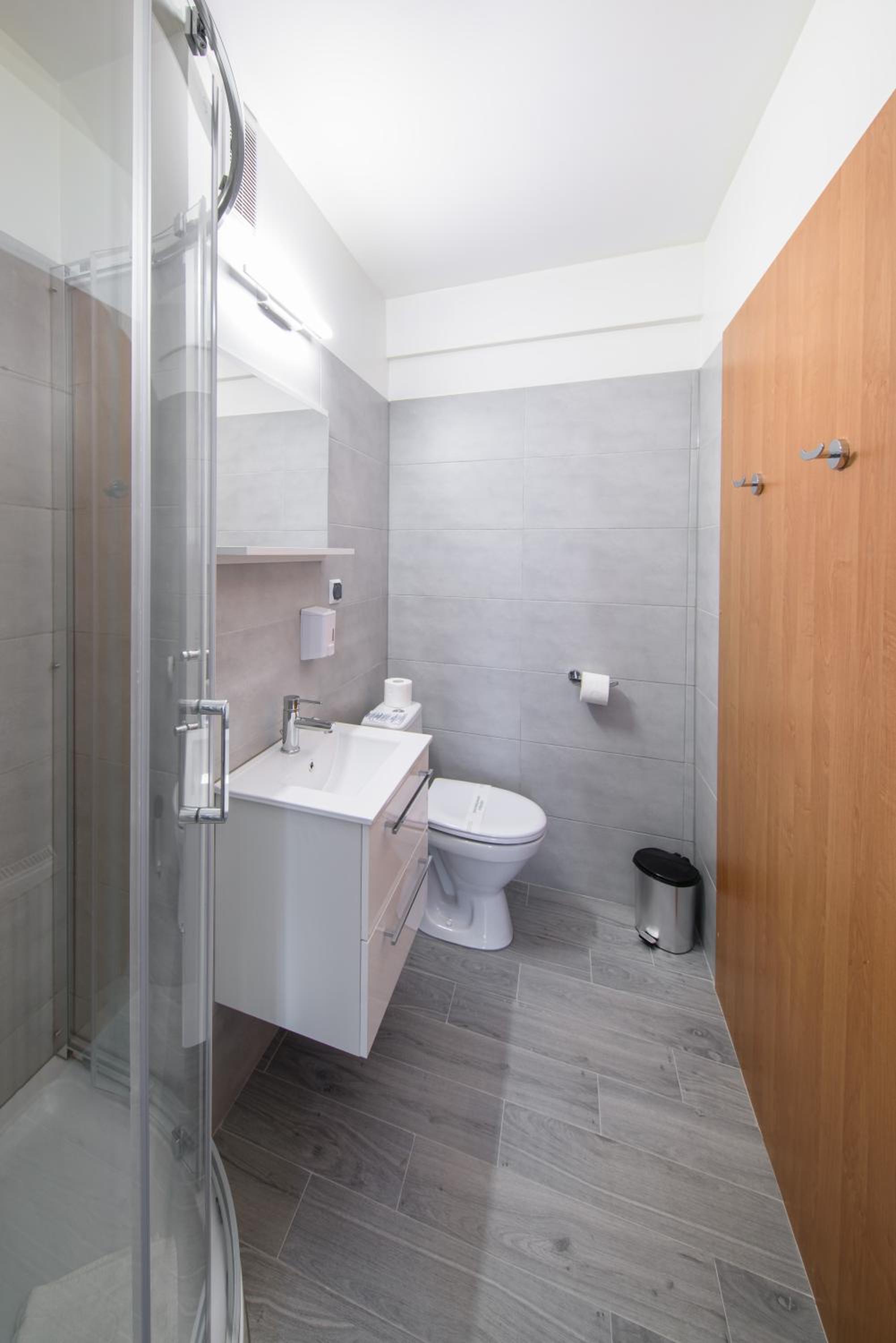 Double or Twin Room - Photo 21