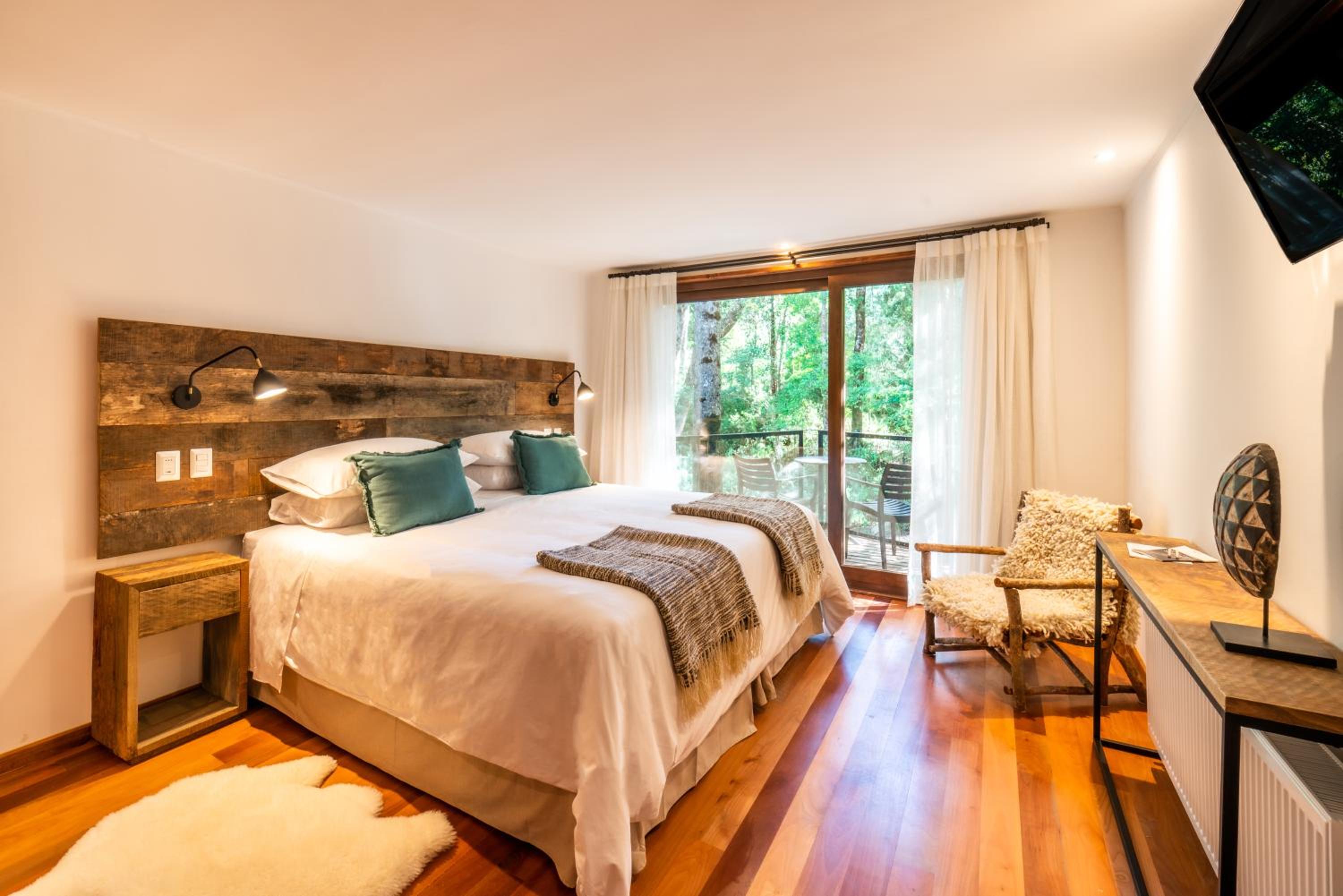 Double or Twin Room with Terrace