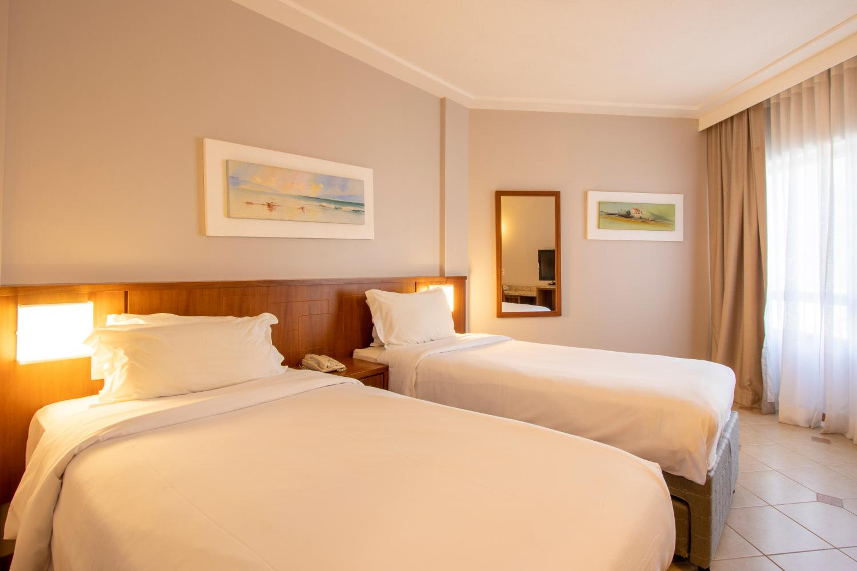 Standard Apartment with Two Single Beds - Photo 10
