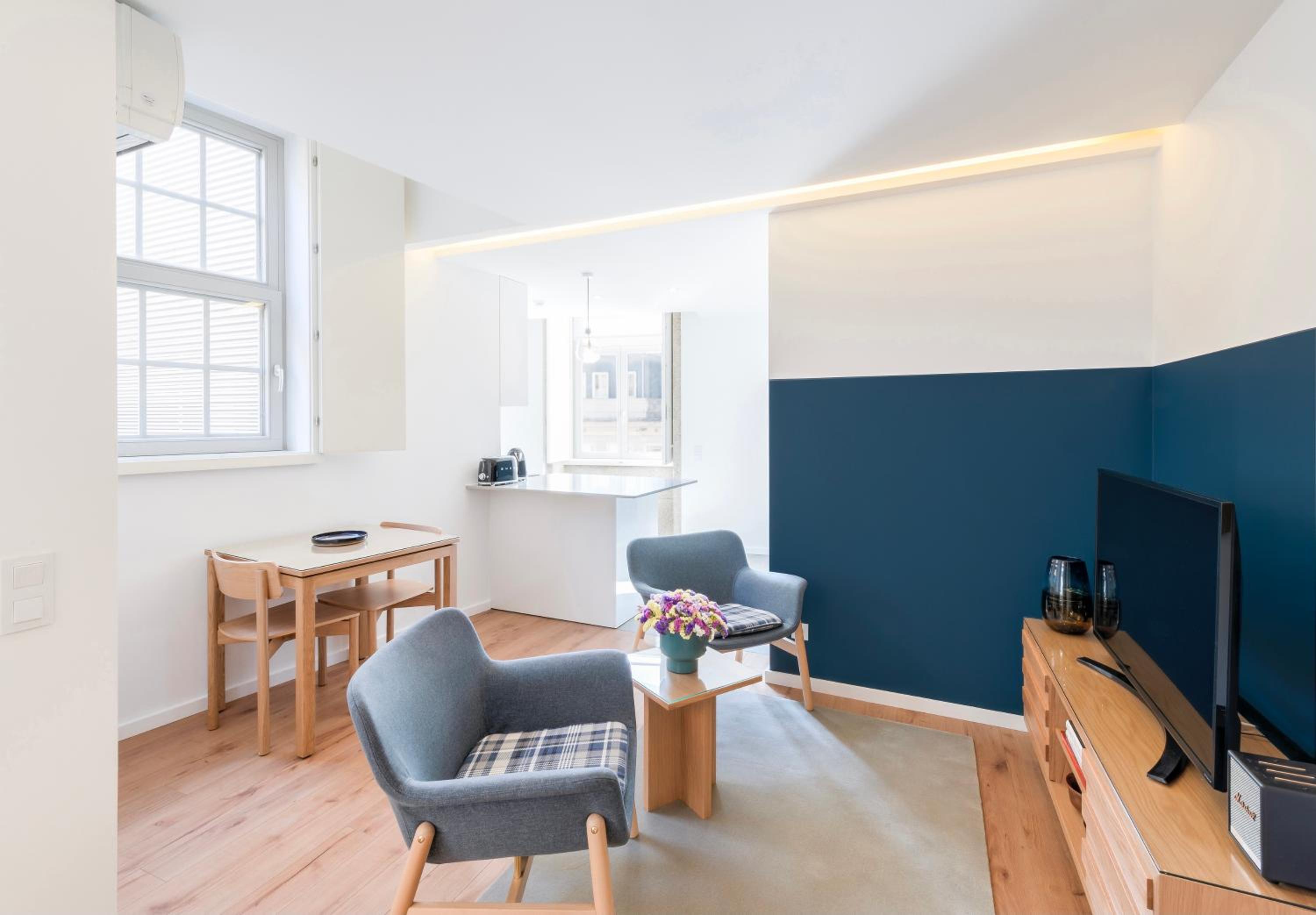 Economy Apartment - Photo 1