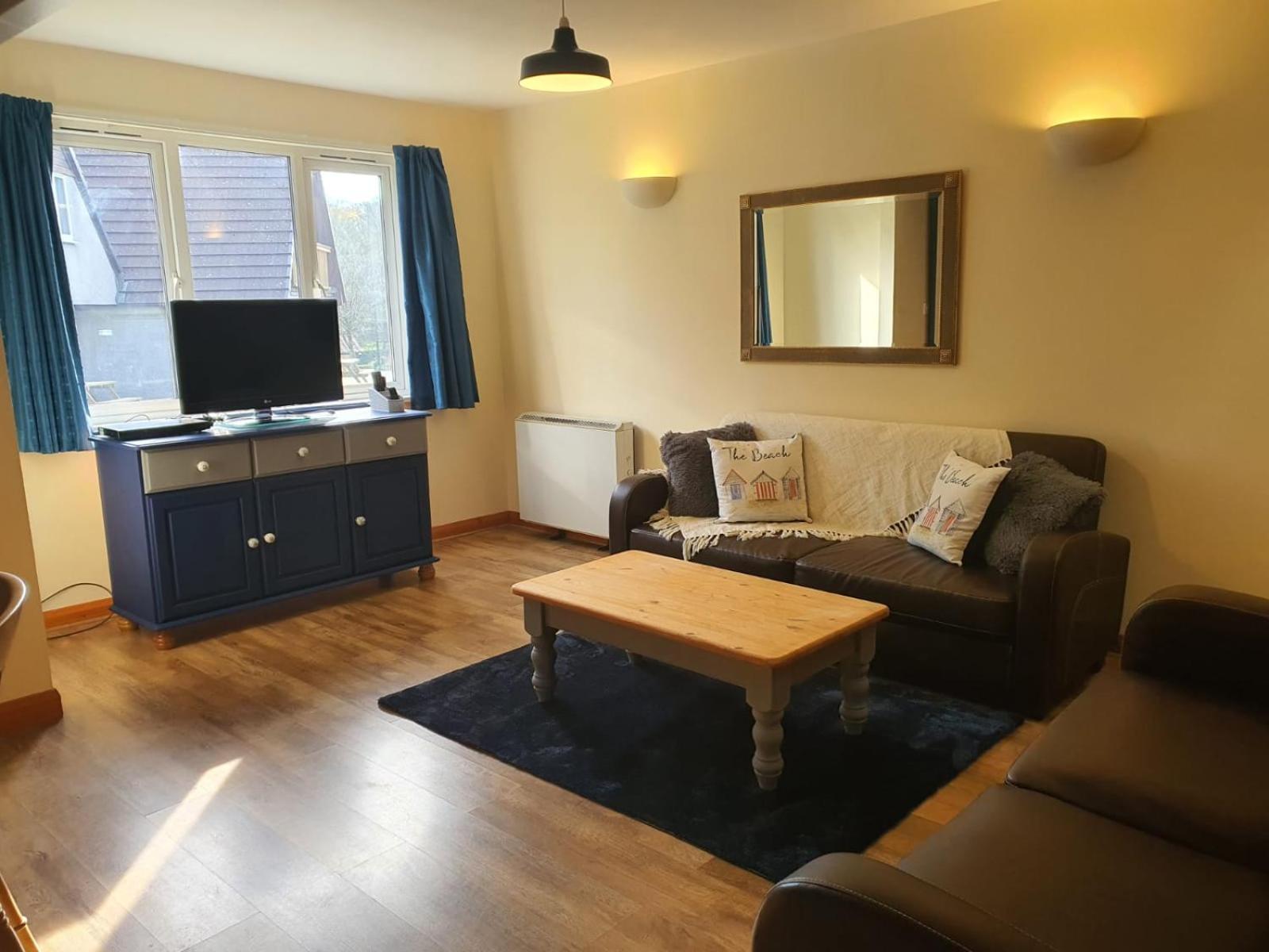Three-Bedroom House photo 1