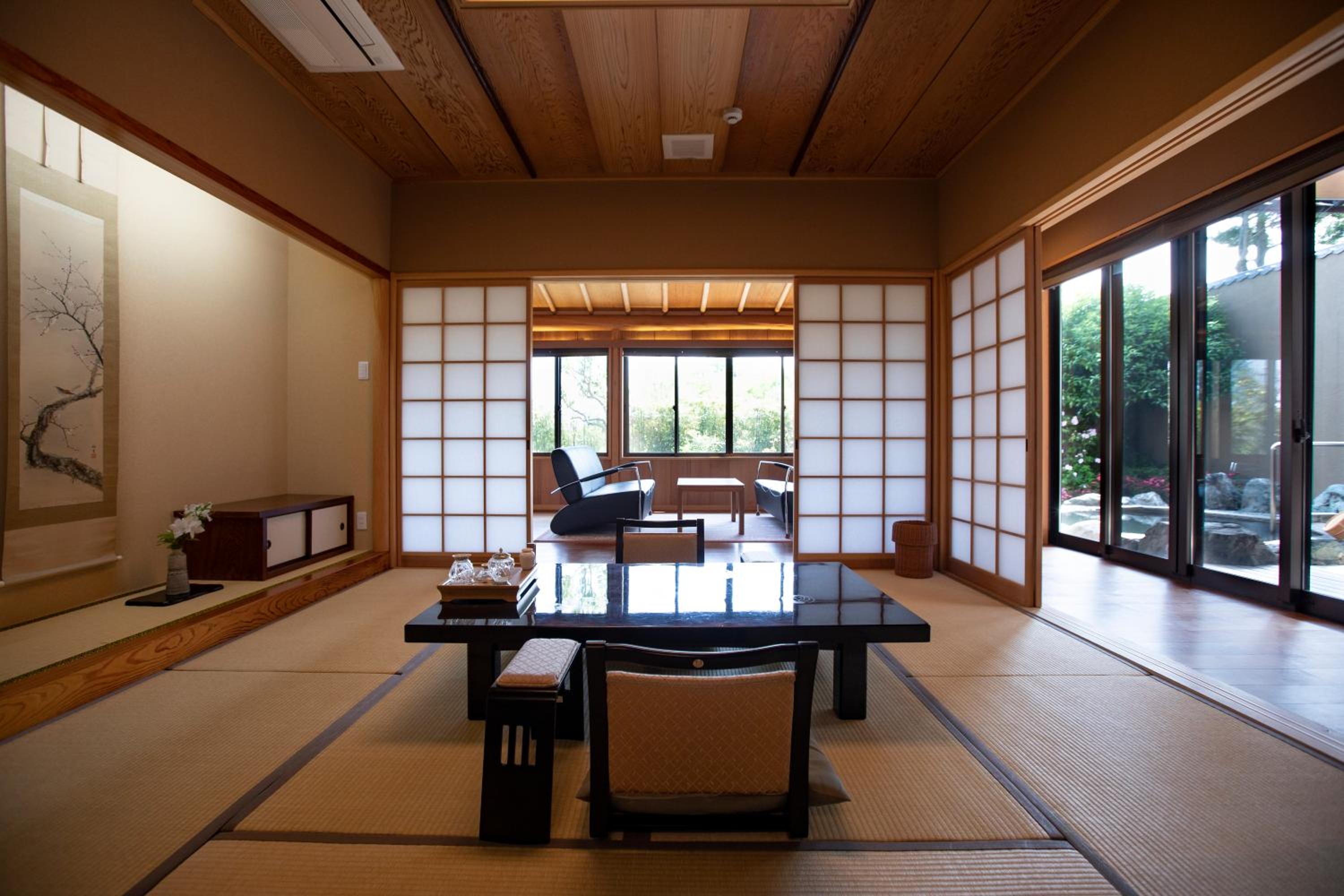 Premium Western-Style Room with Tatami Area with Indoor Bath and Open-Air Bath - Ume -