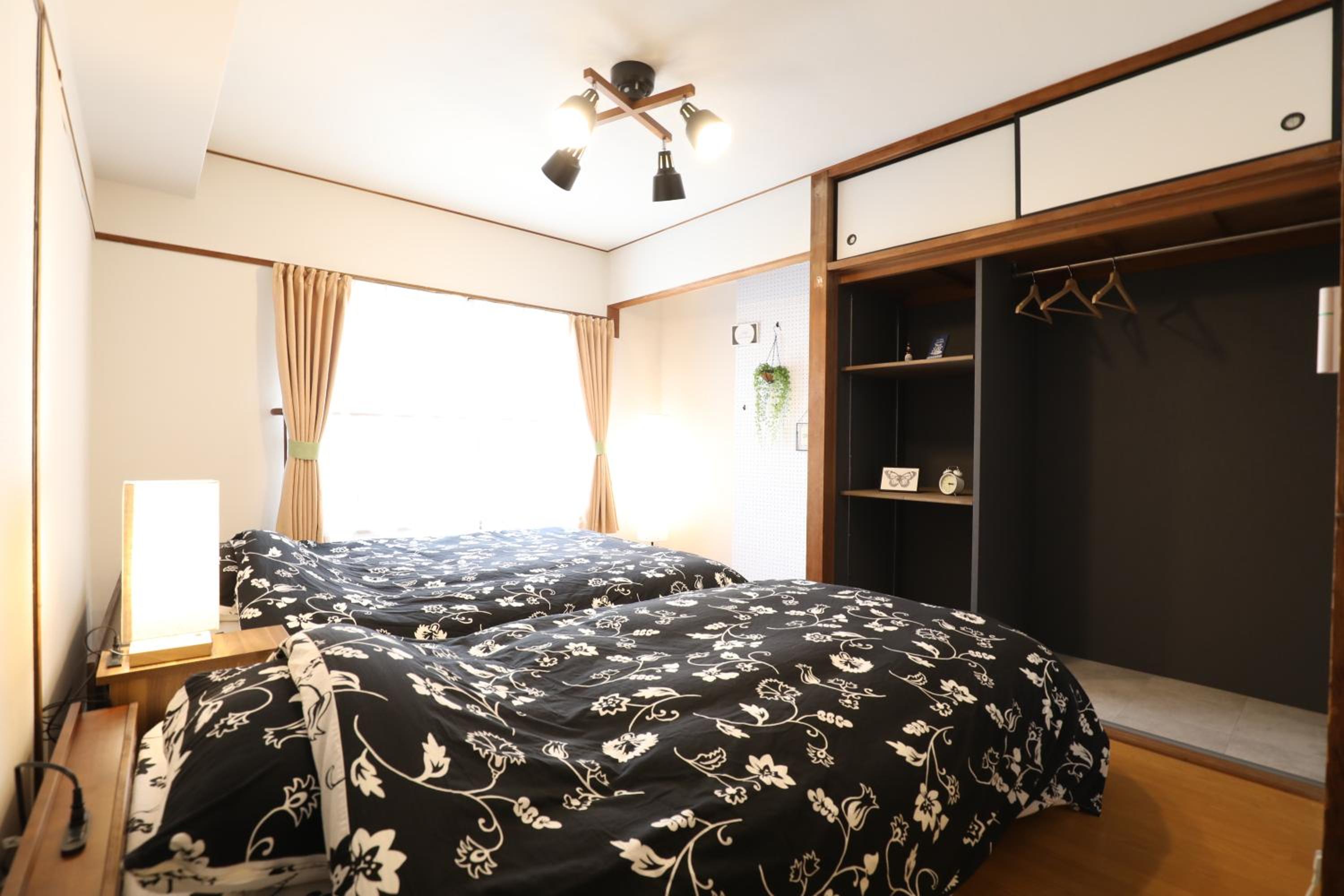 Deluxe Family Room - Photo 10