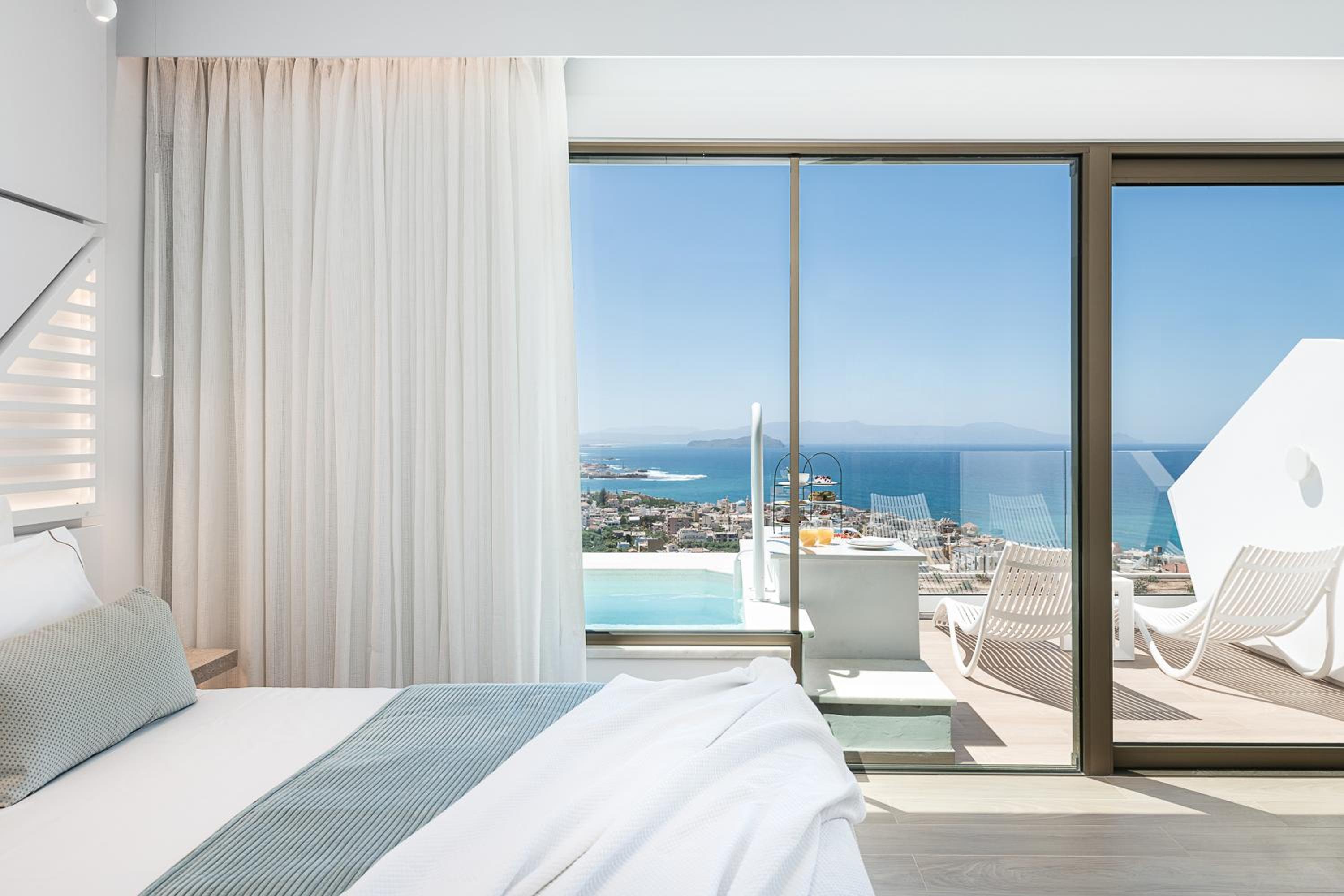 Ambassador Room with Sea View and Private Pool - Photo 33