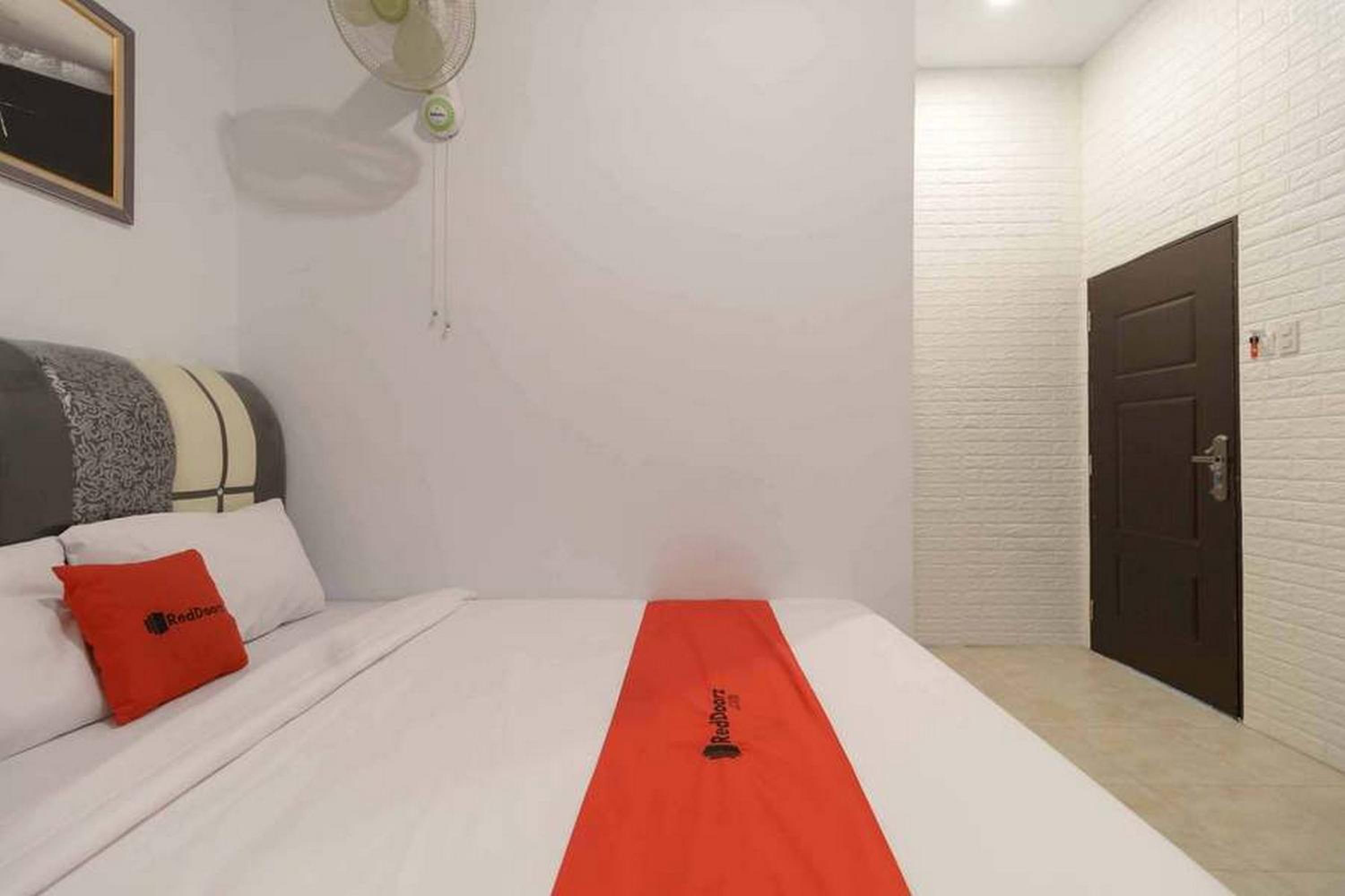 Double Room - Photo 4