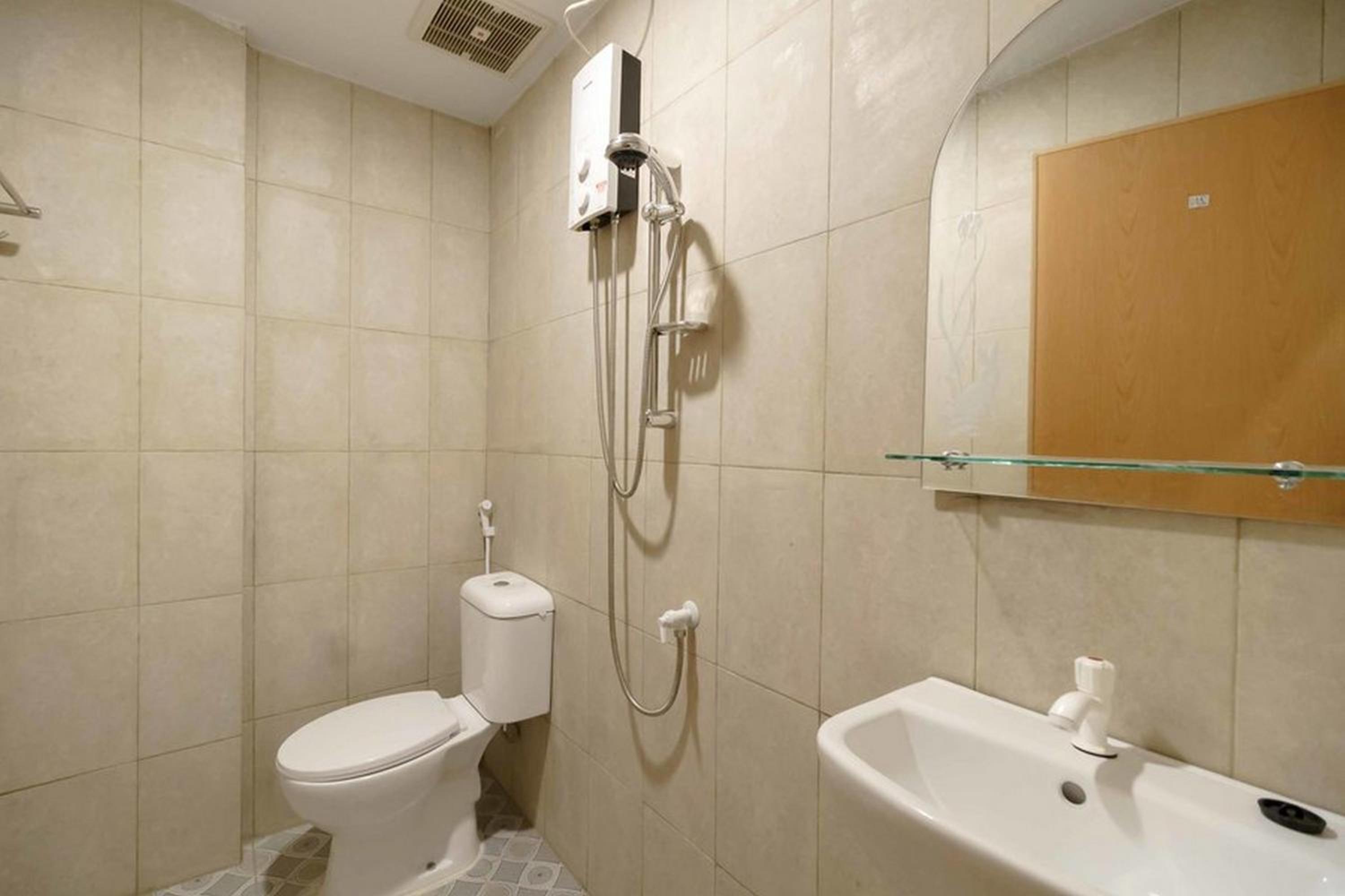 Double Room - Photo 2