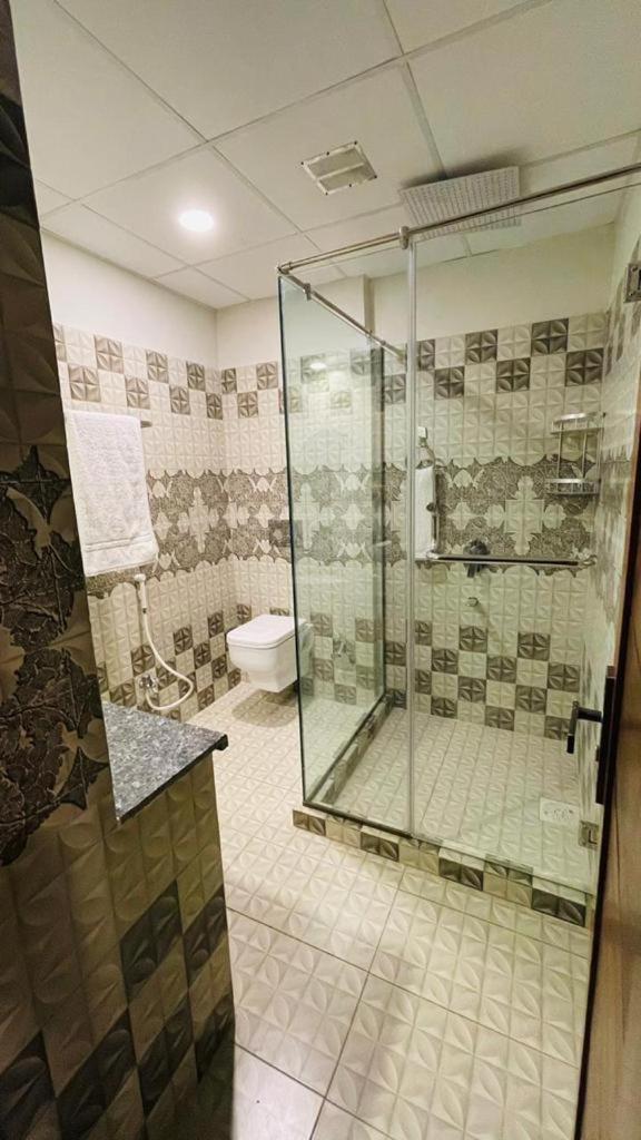 Large Single Room photo 1