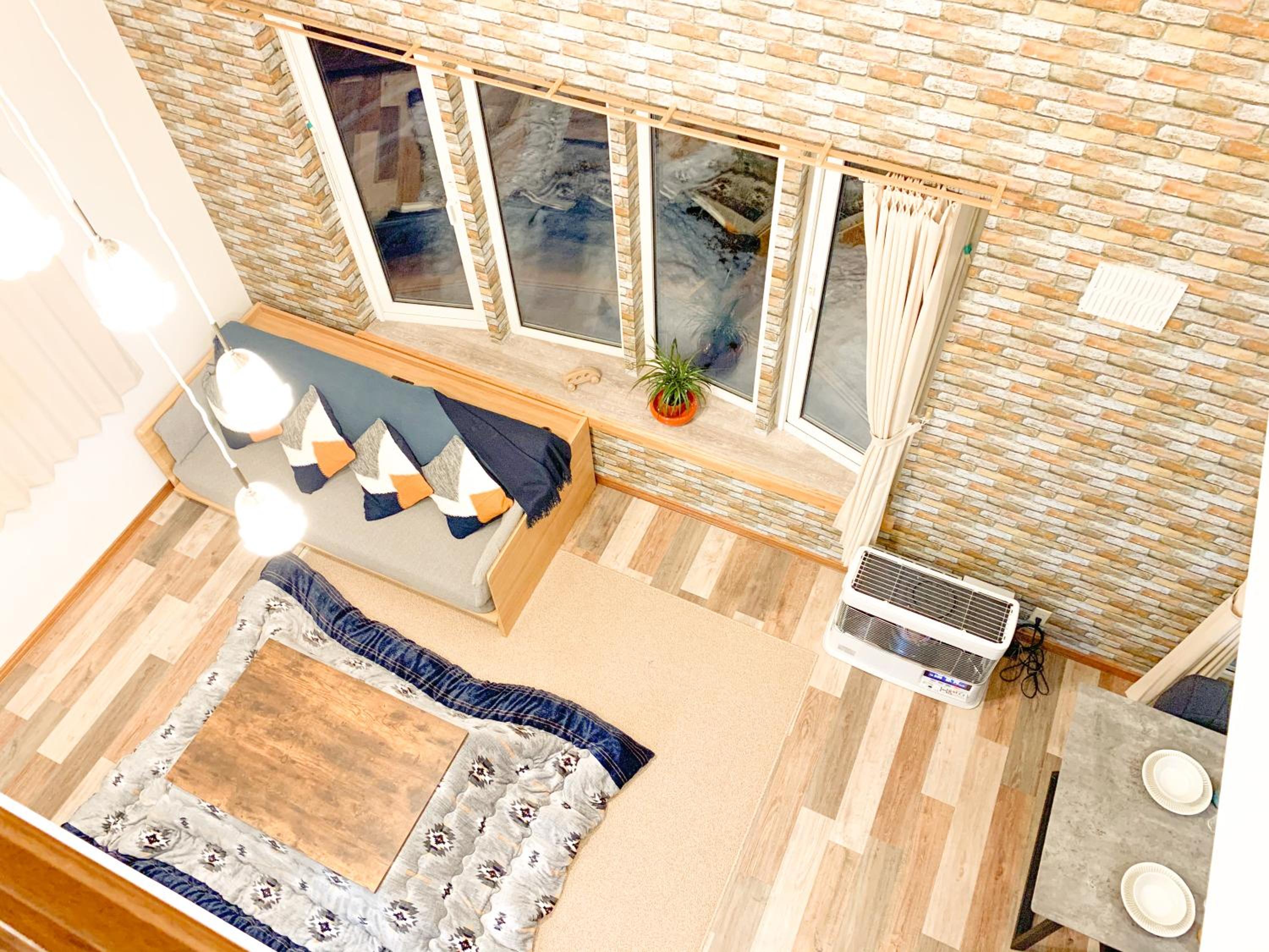 Four-Bedroom House - Photo 25