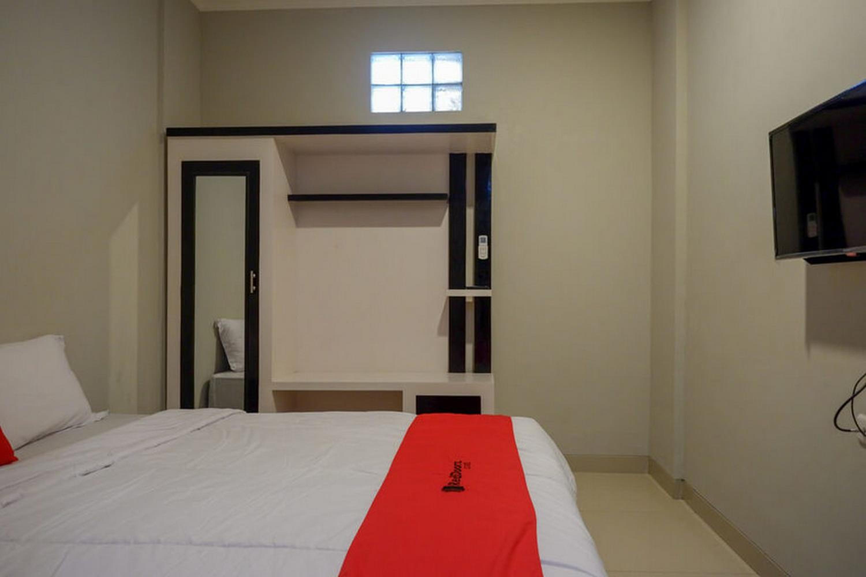 Standard Double Room - Photo 4