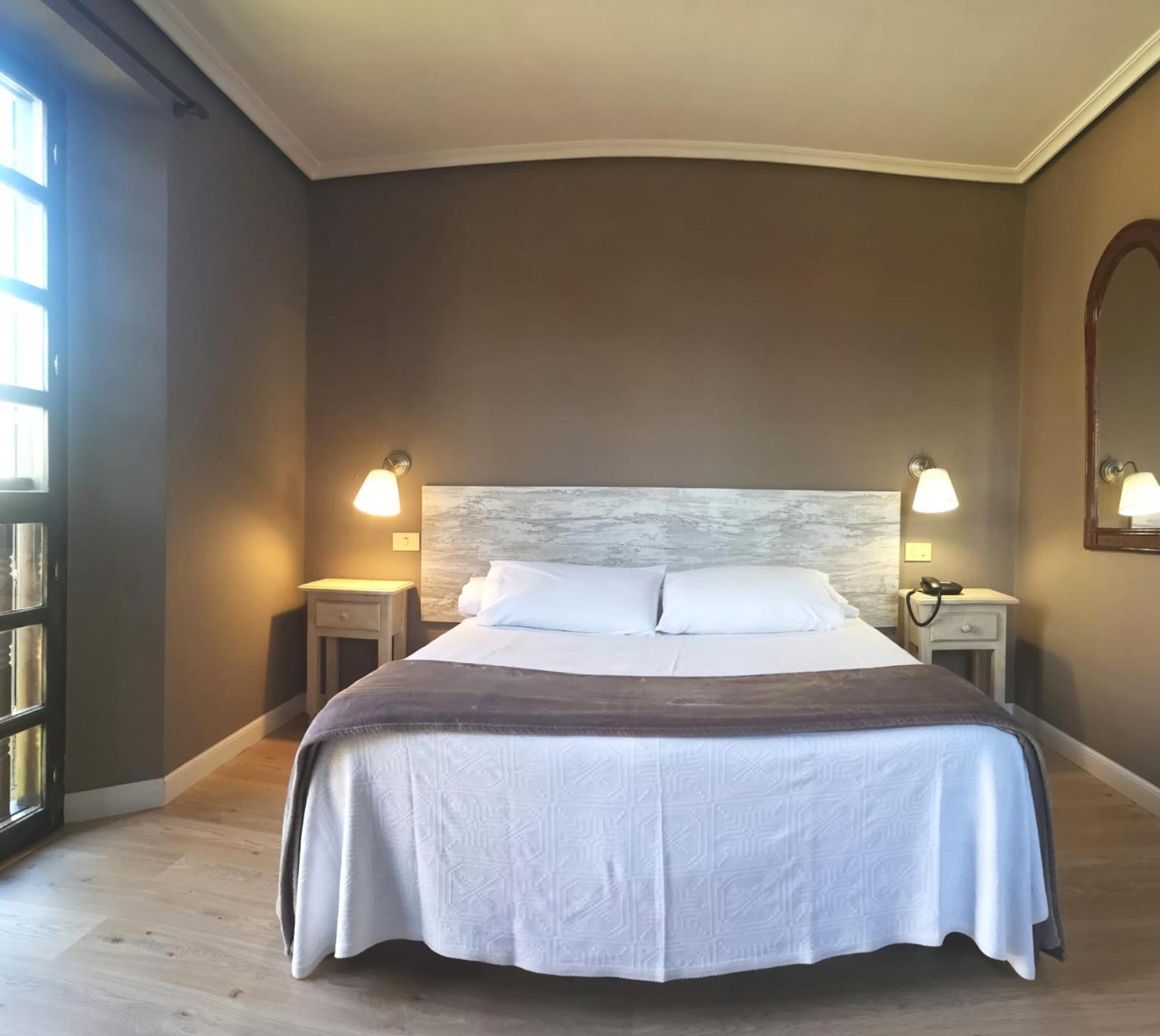 Habitación Doble o con Dos Camas con Estacionamiento