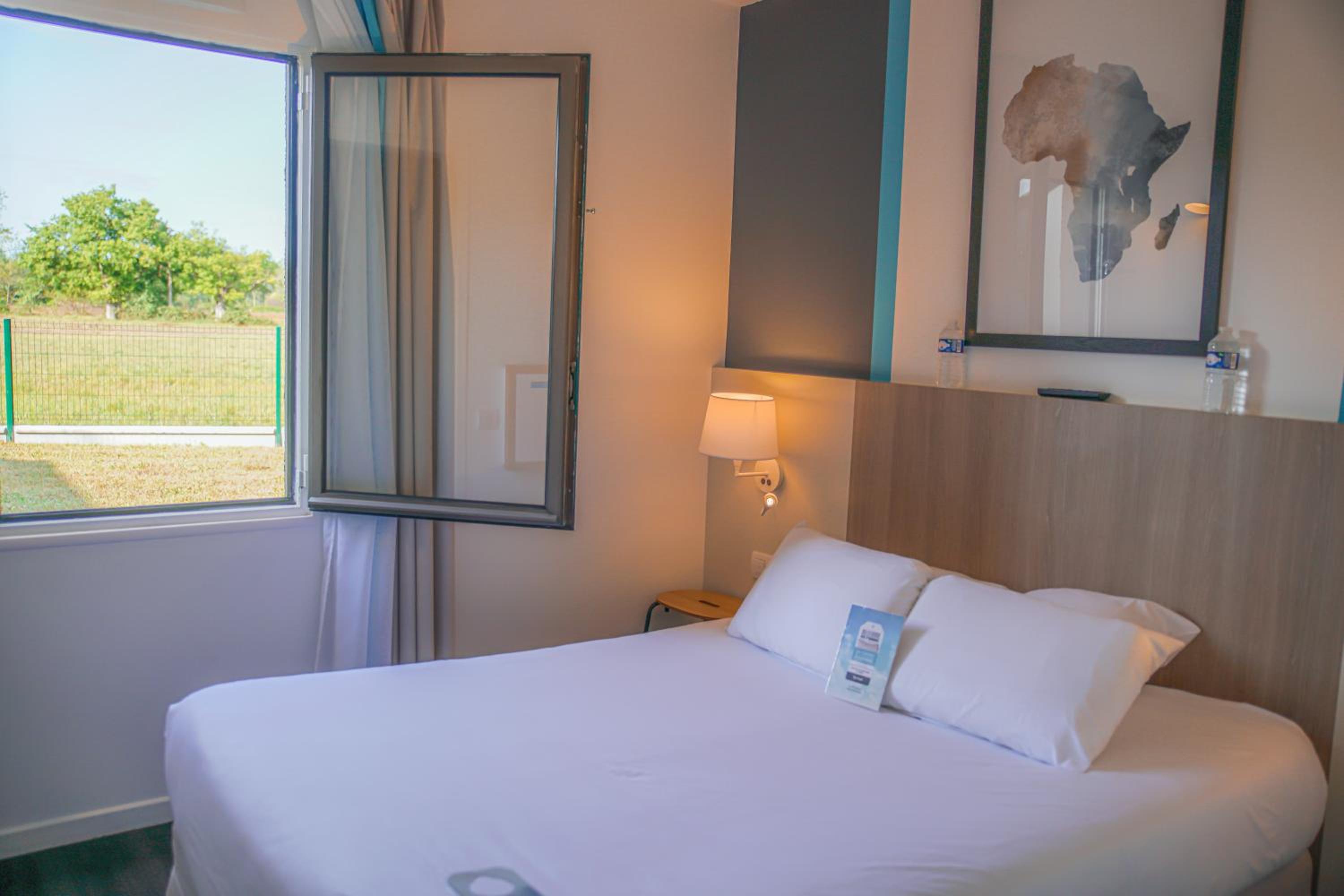 Double Room - Photo 2