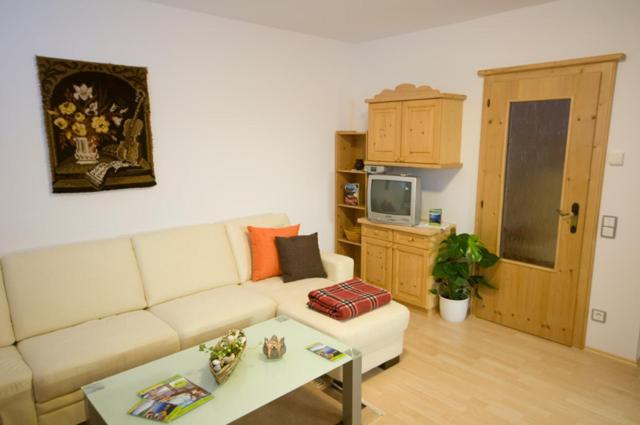 Two-Bedroom Apartment With Balcony photo 1
