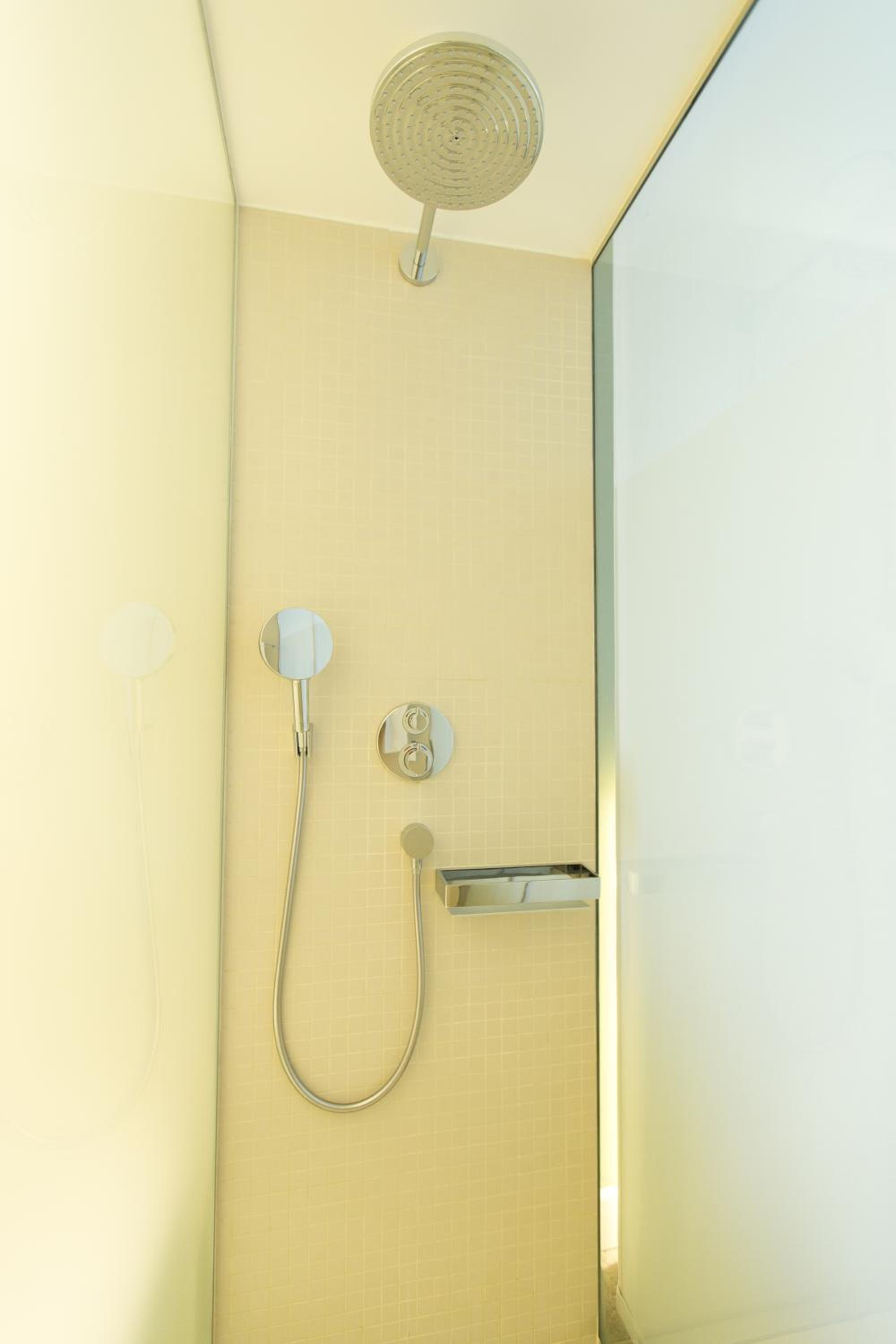 Classic Cozy Double or Twin Room - Photo 10