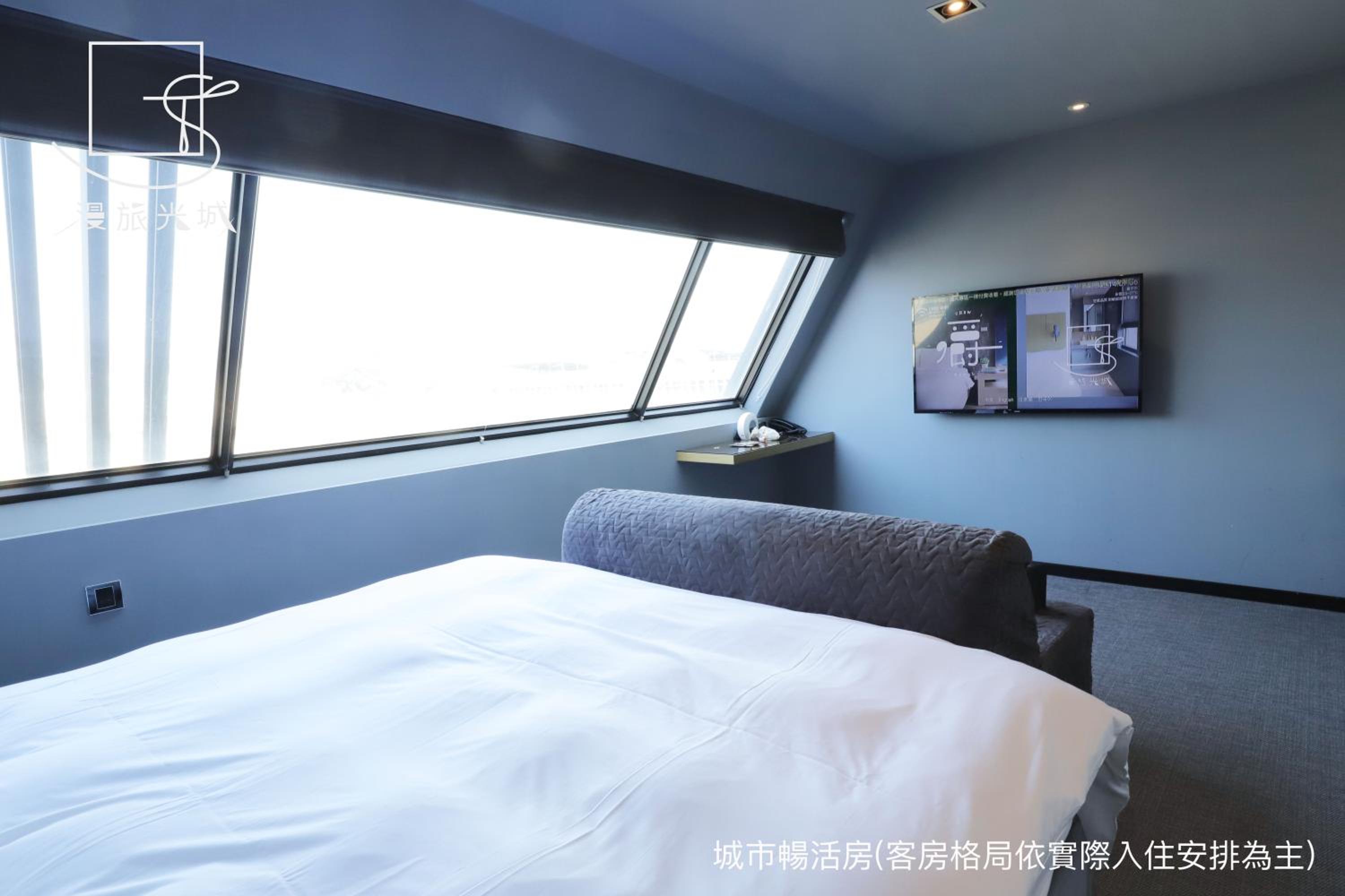 Superior View Room - Photo 2