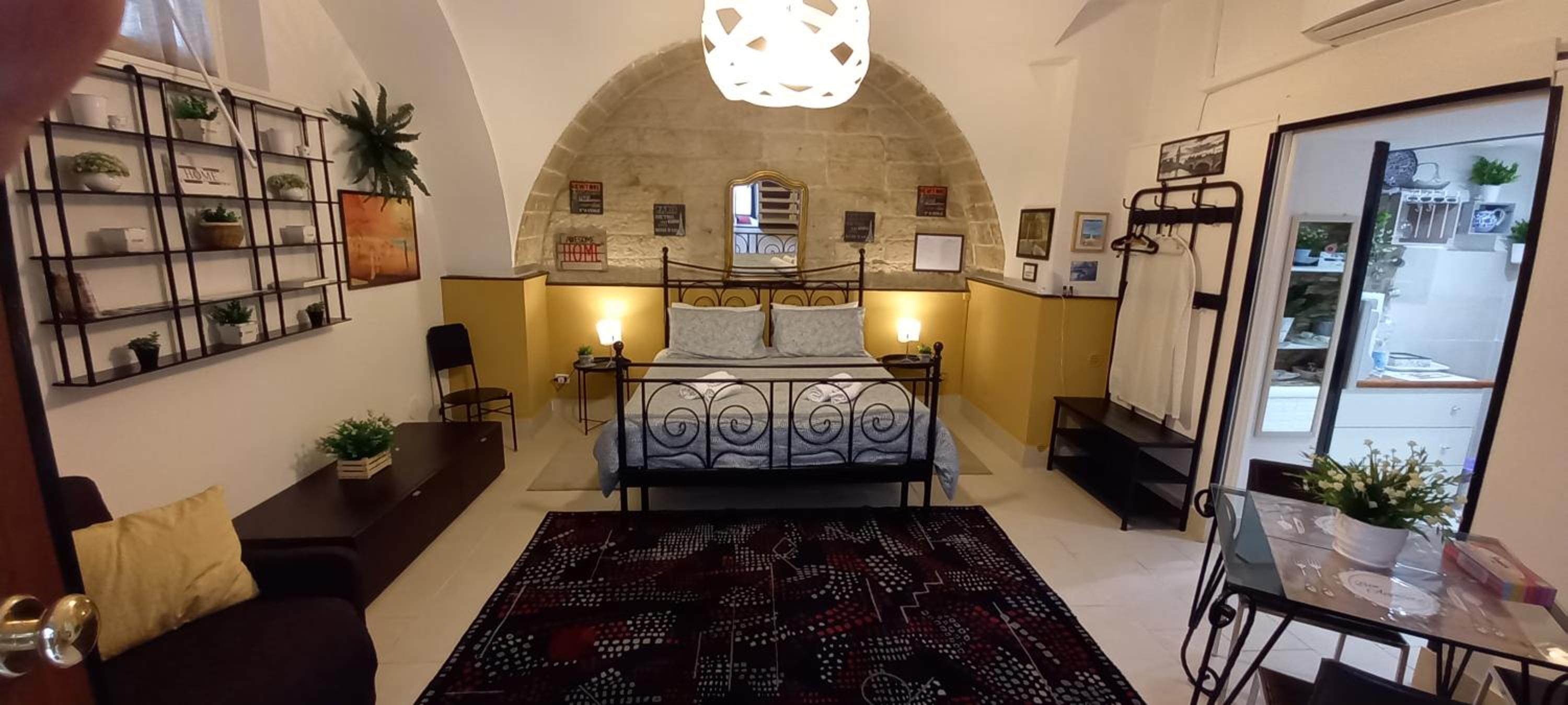 One-Bedroom House