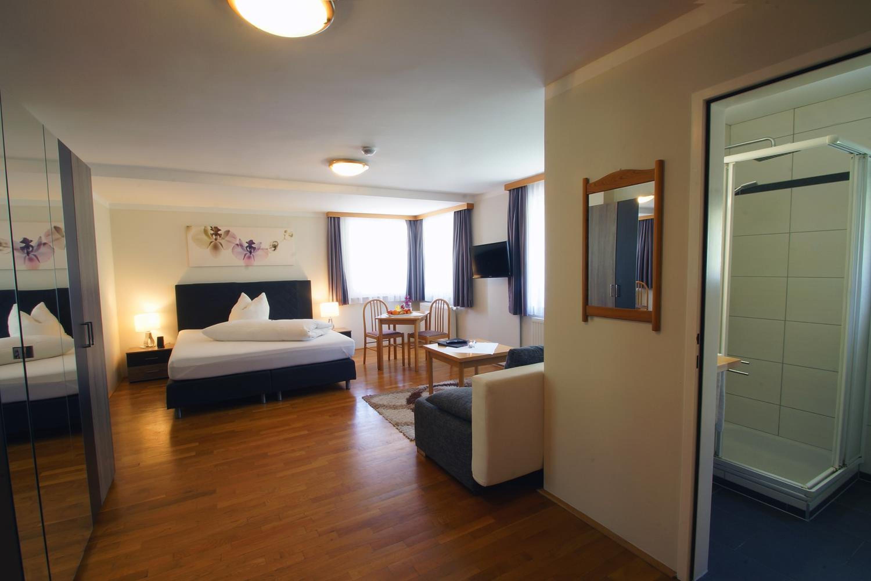 Apartment - Photo 21