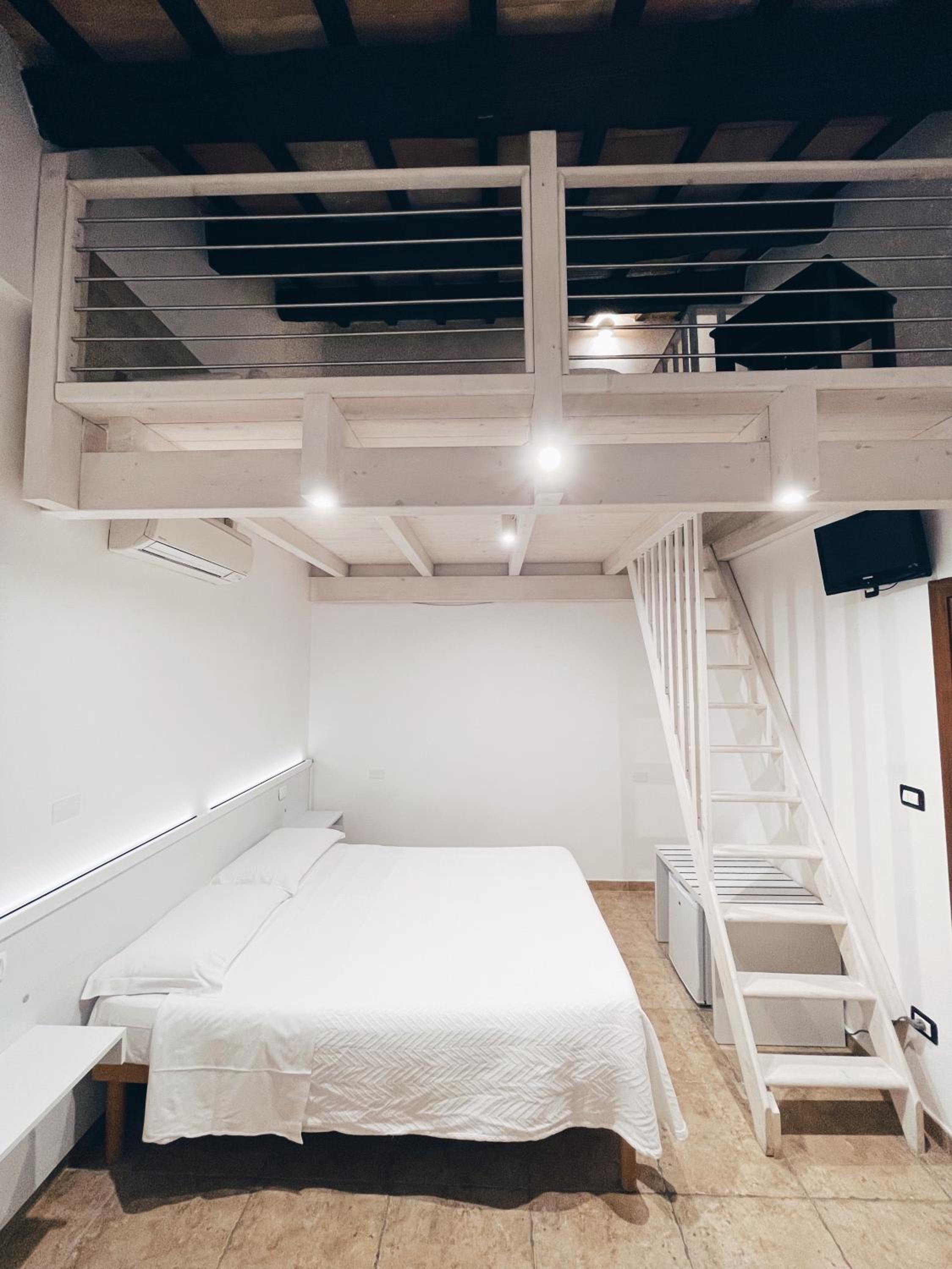Quadruple Room photo 1