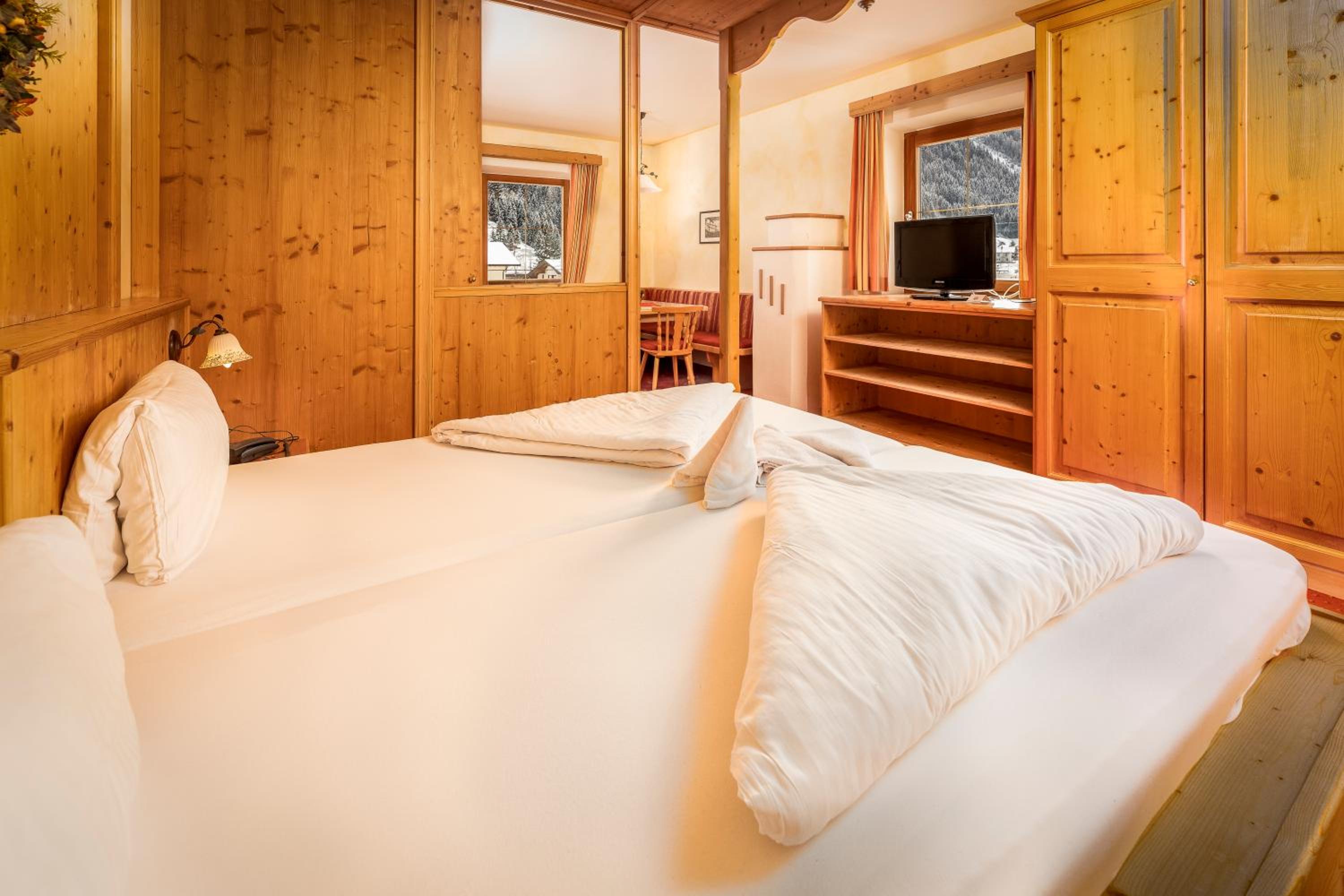 One-Bedroom Suite