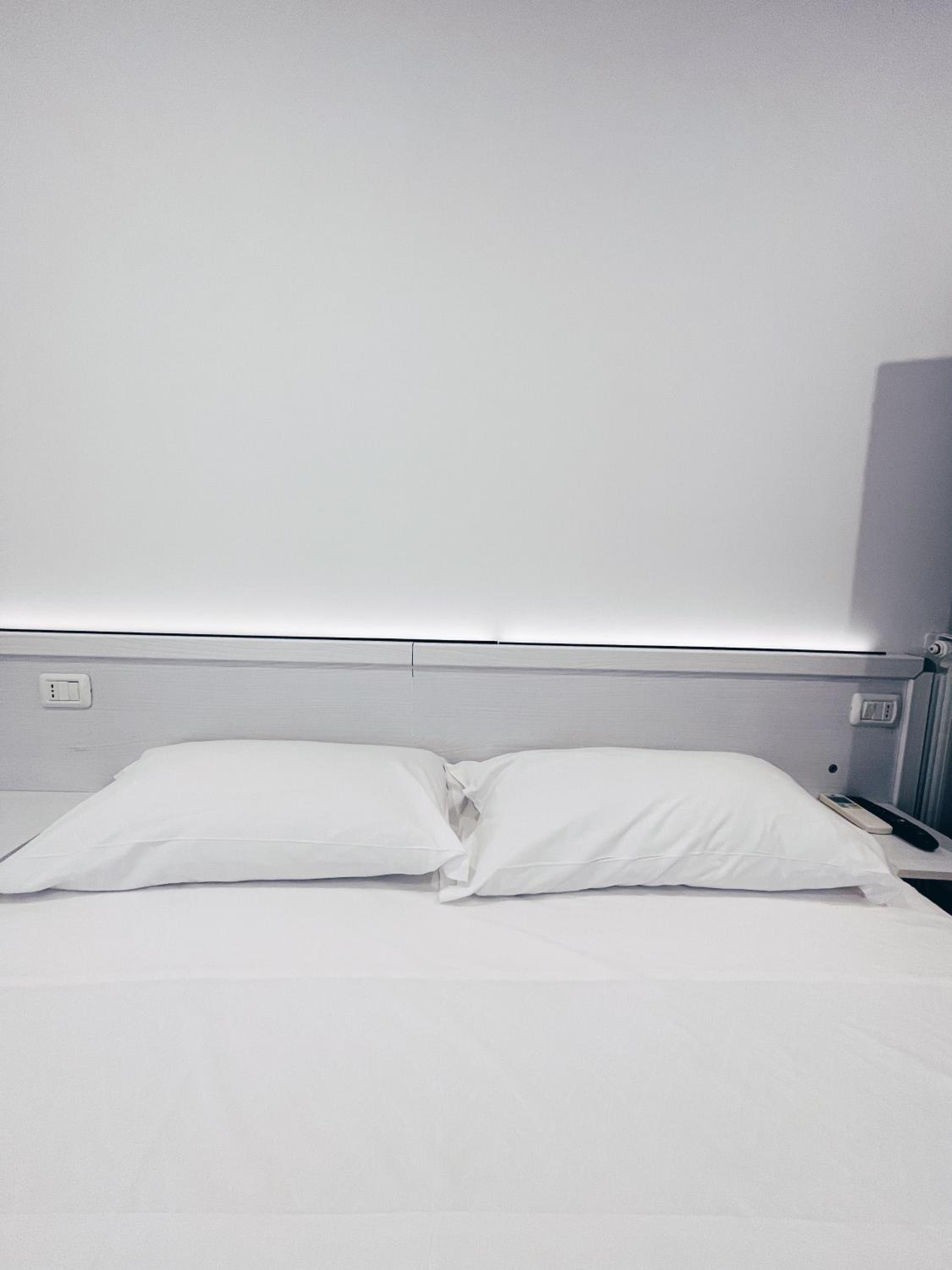 Economy Double Room photo 3