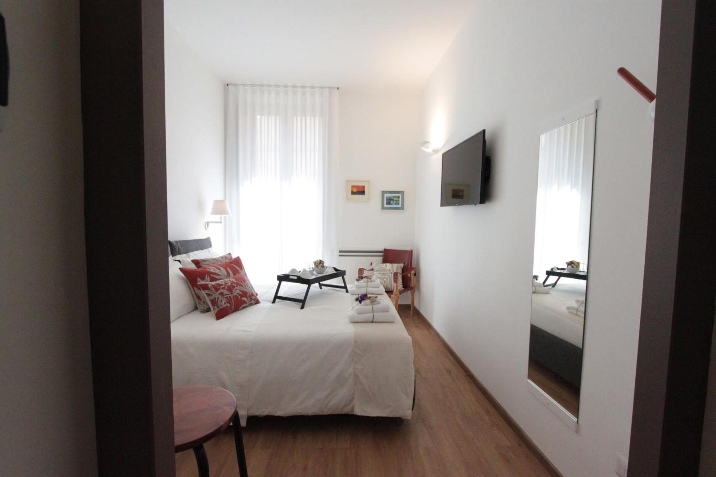 Double Room with Balcony photo 3