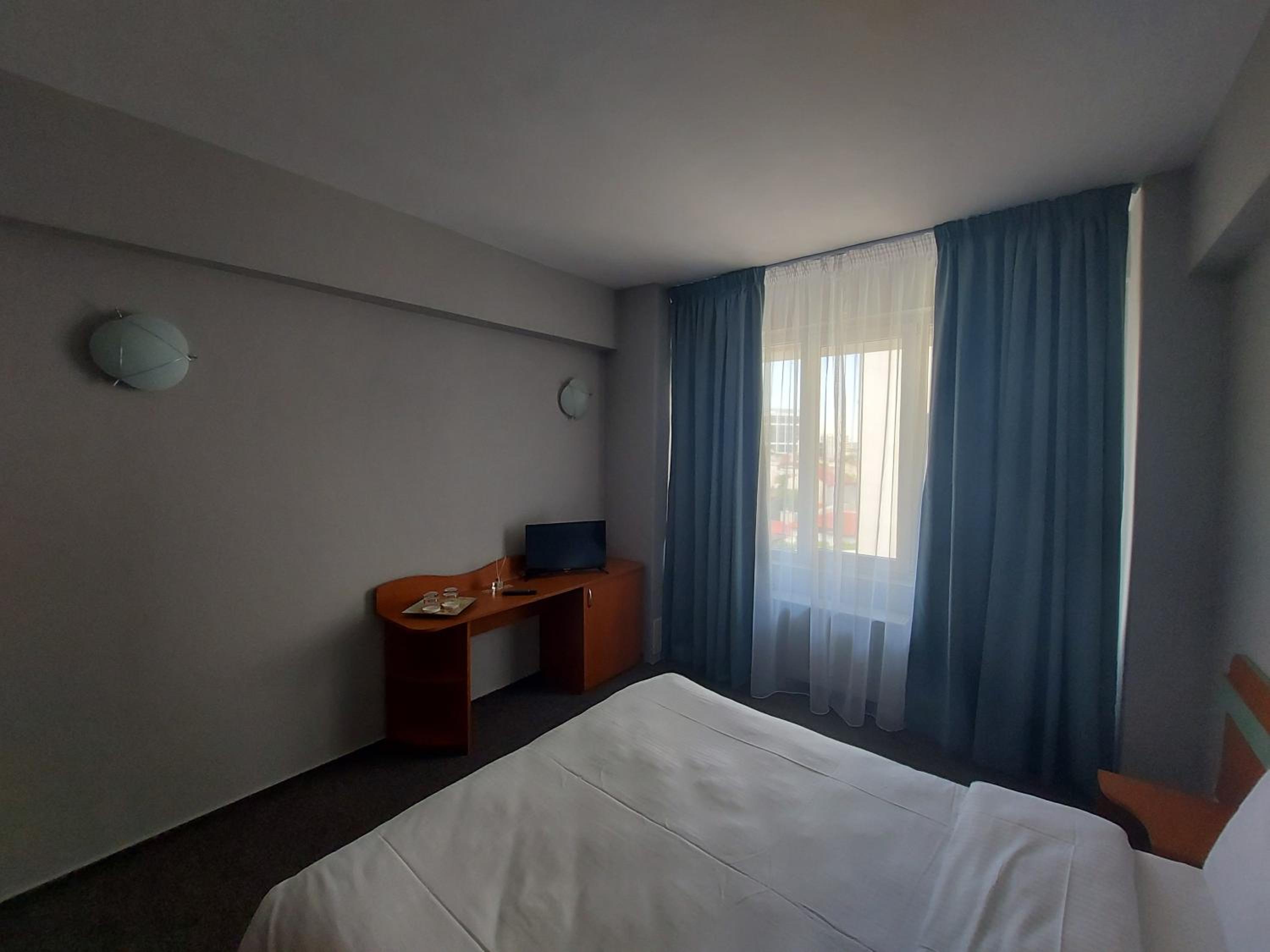 Standard Double Room photo 3